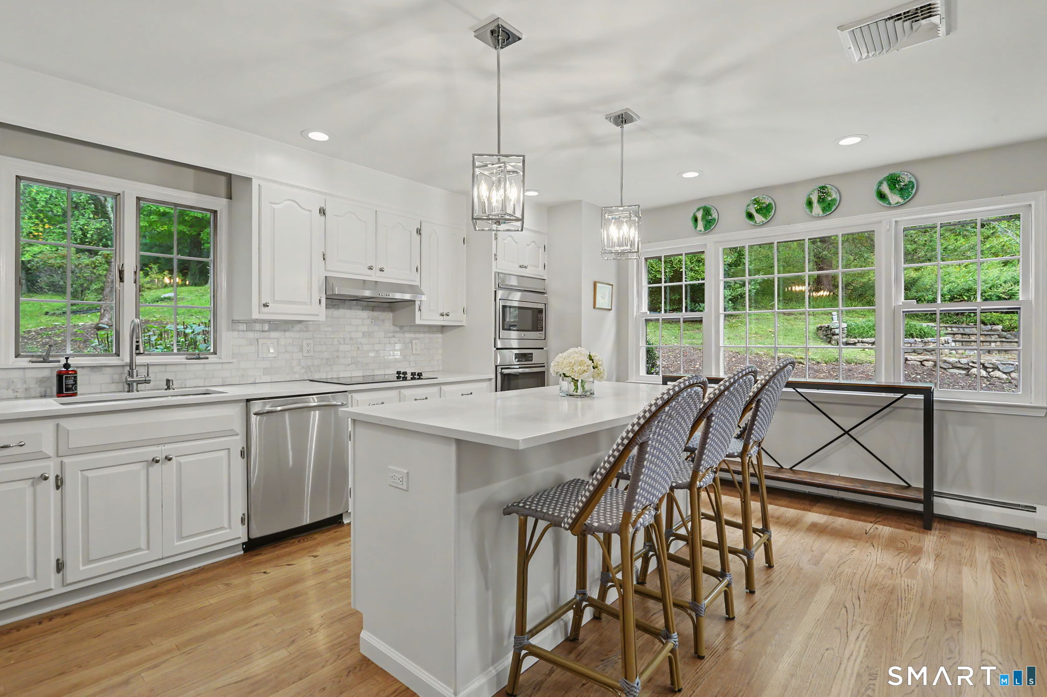 241 Hemlock Hills Road South