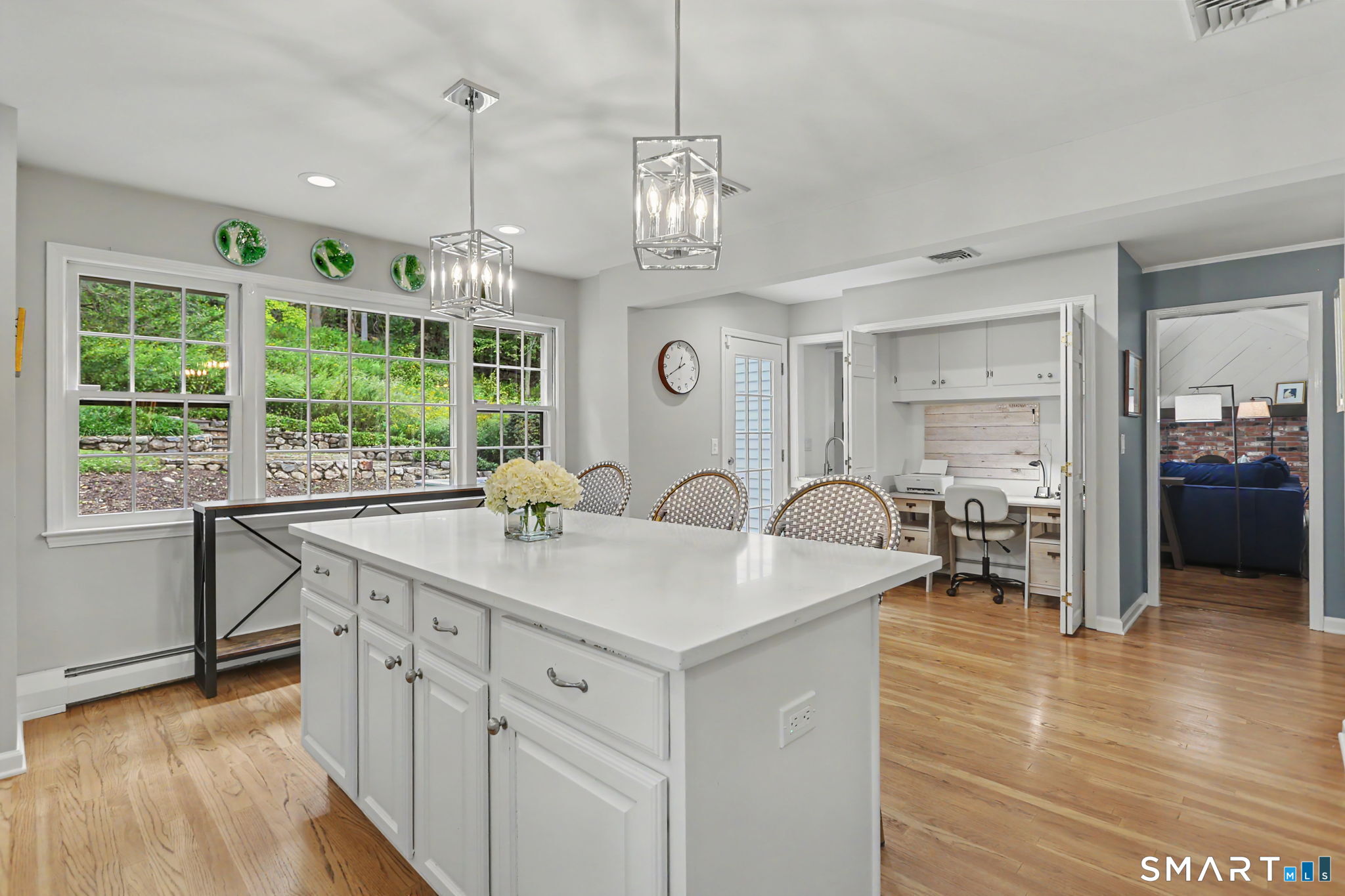 241 Hemlock Hills Road South
