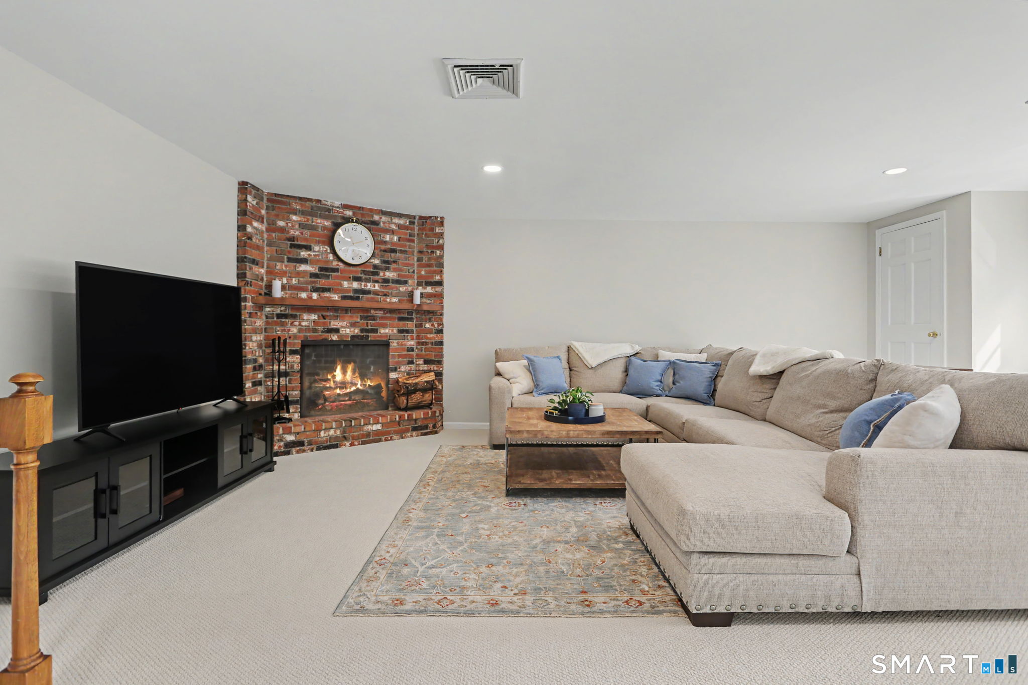 241 Hemlock Hills Road South