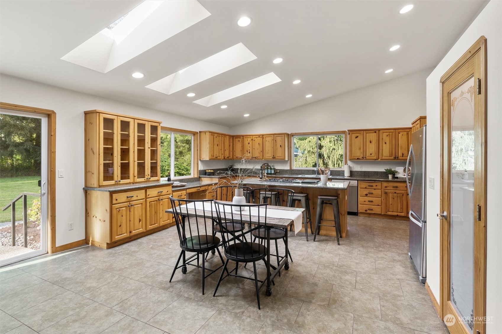 8805 Arlington Heights Road
