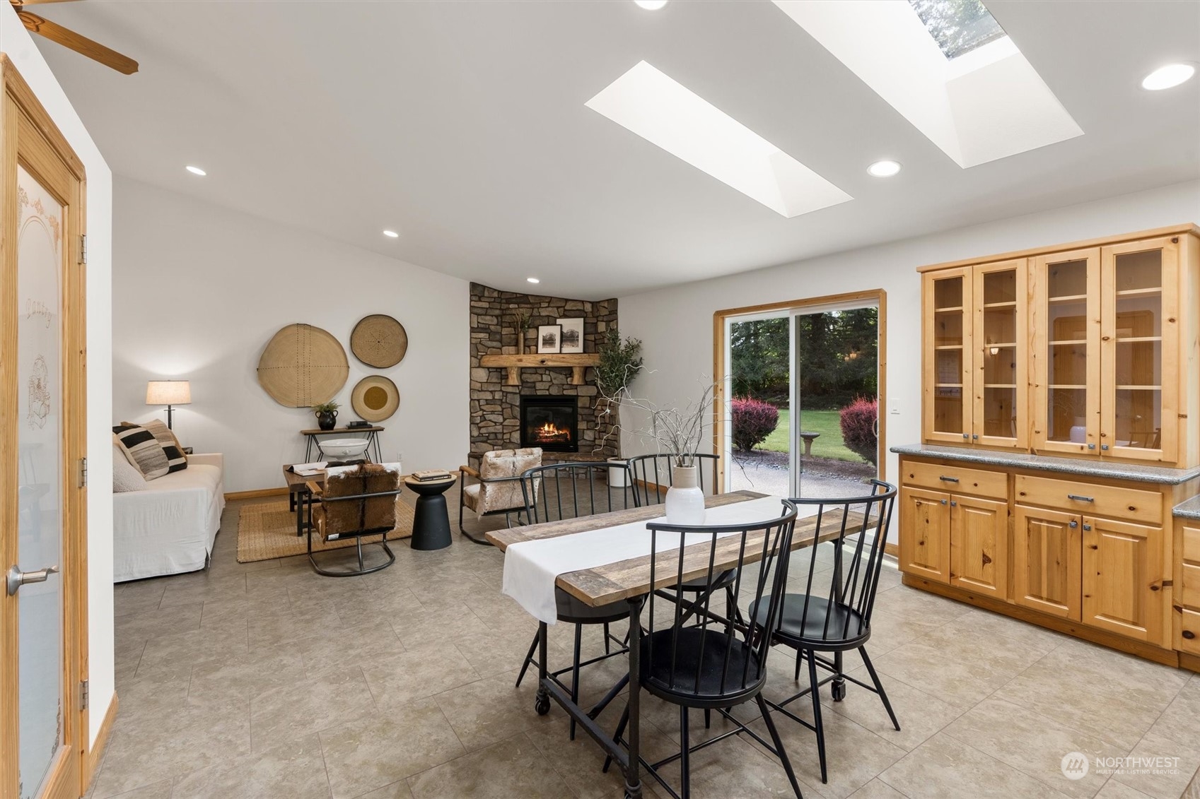 8805 Arlington Heights Road