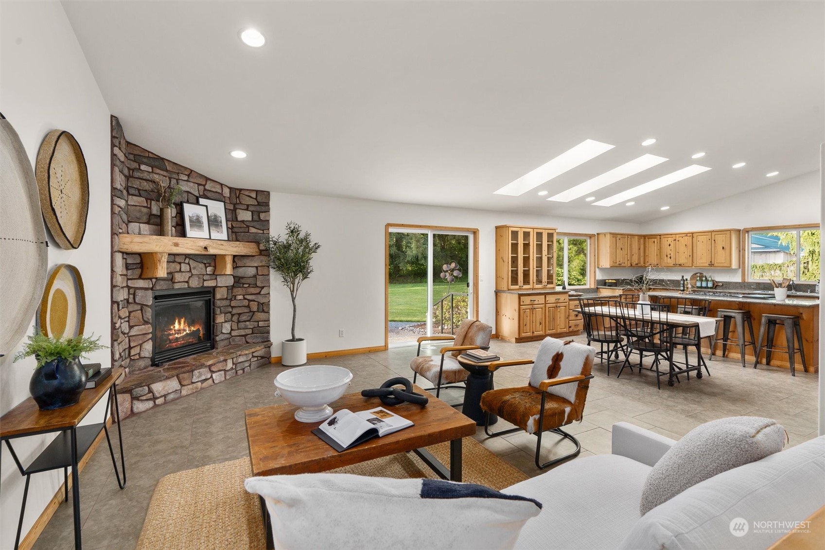 8805 Arlington Heights Road