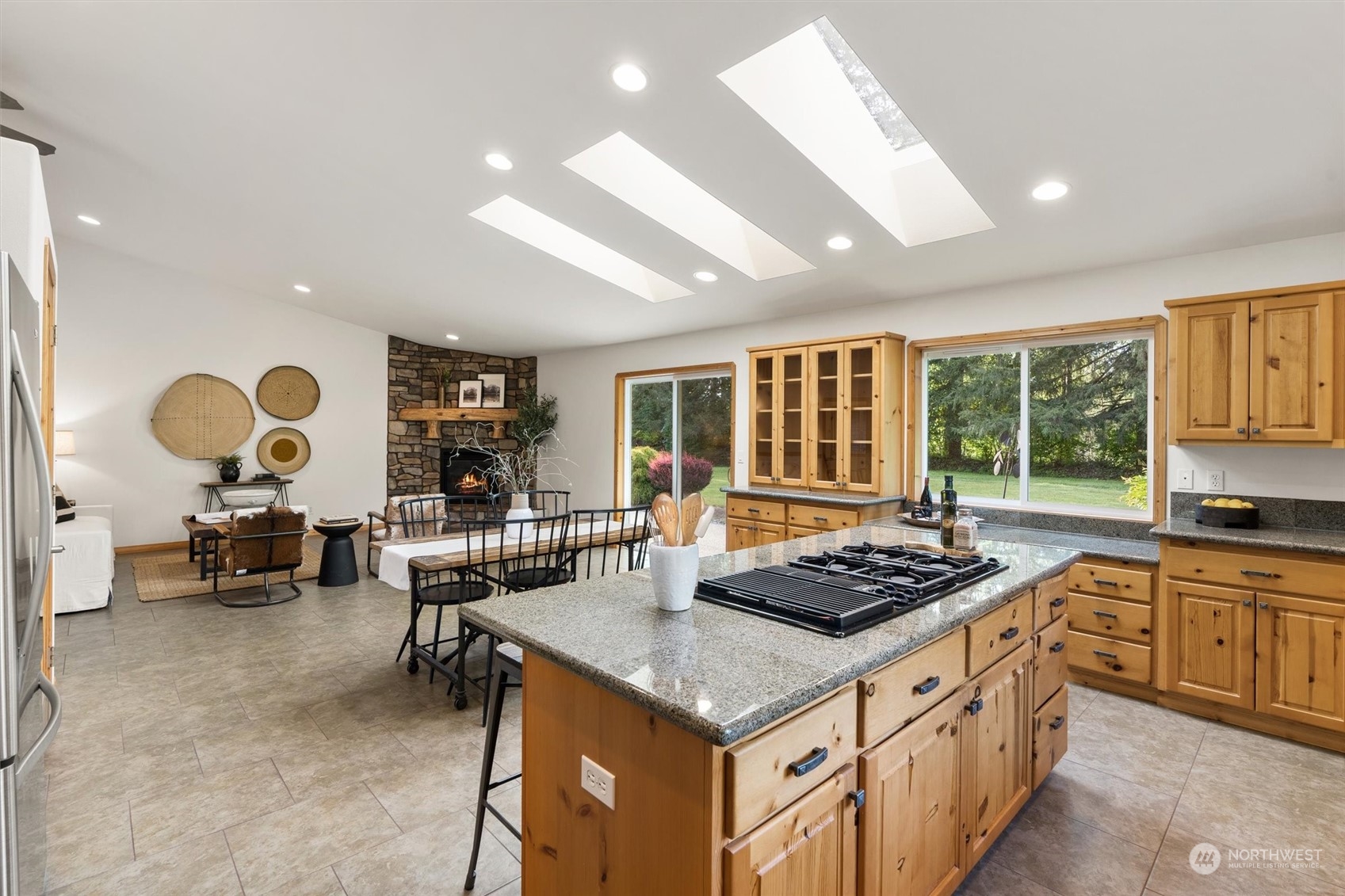 8805 Arlington Heights Road
