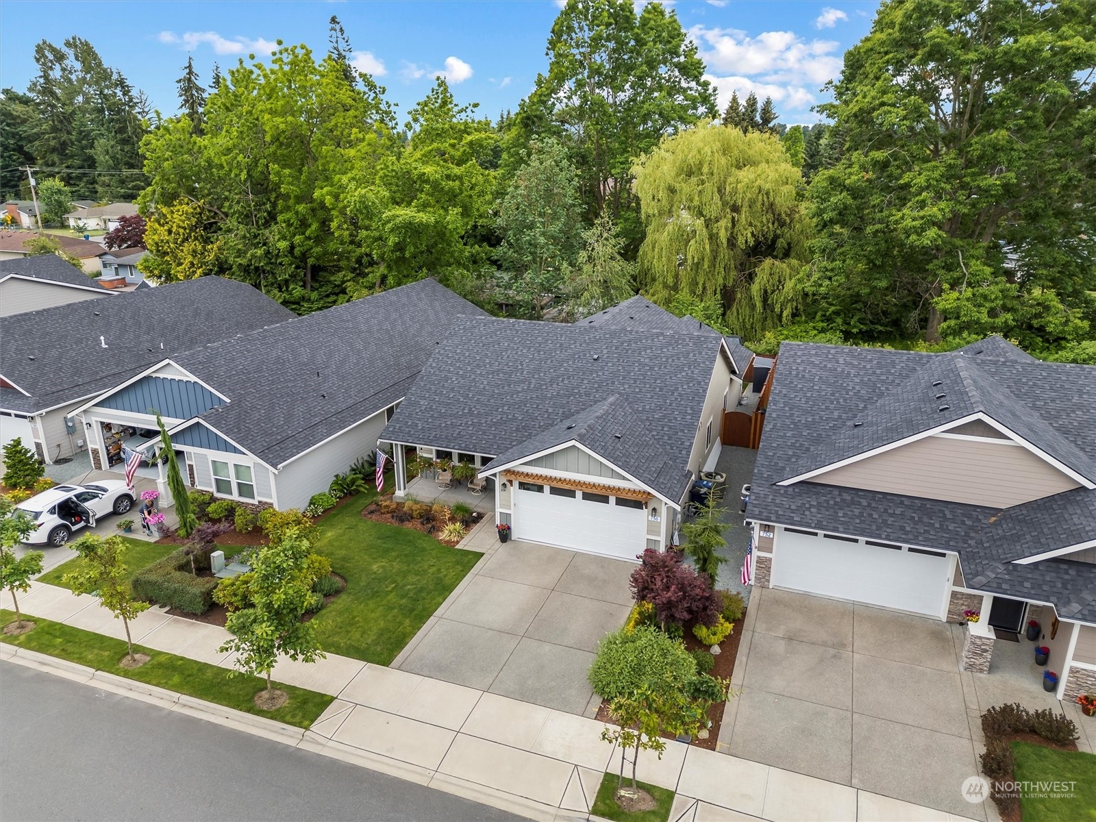750 Parkland Loop