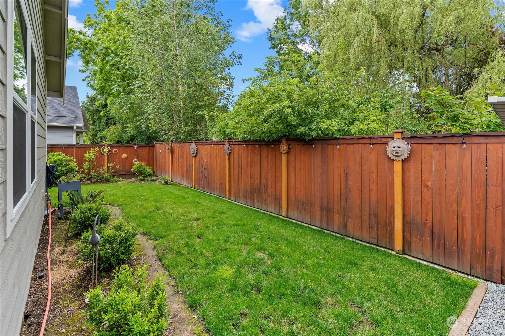 750 Parkland Loop