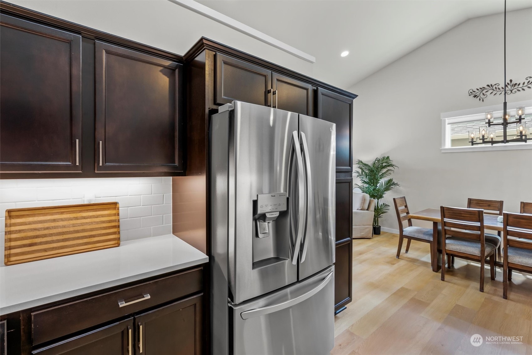 750 Parkland Loop
