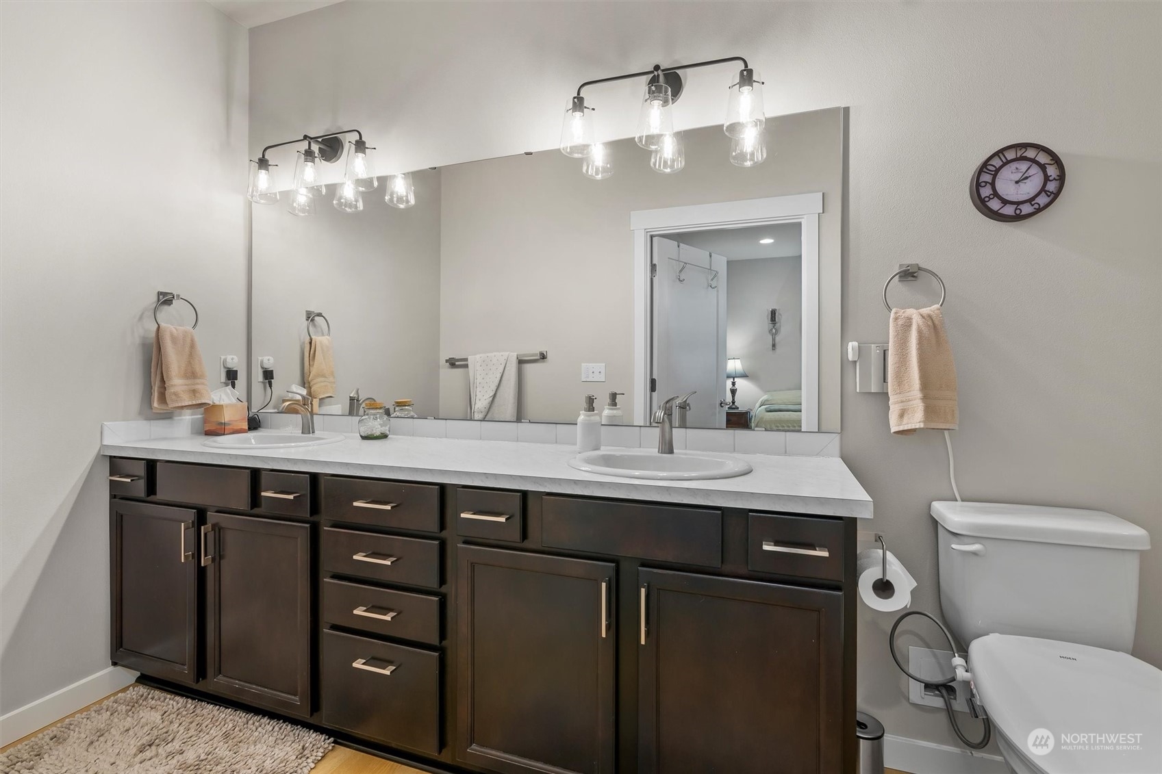 750 Parkland Loop