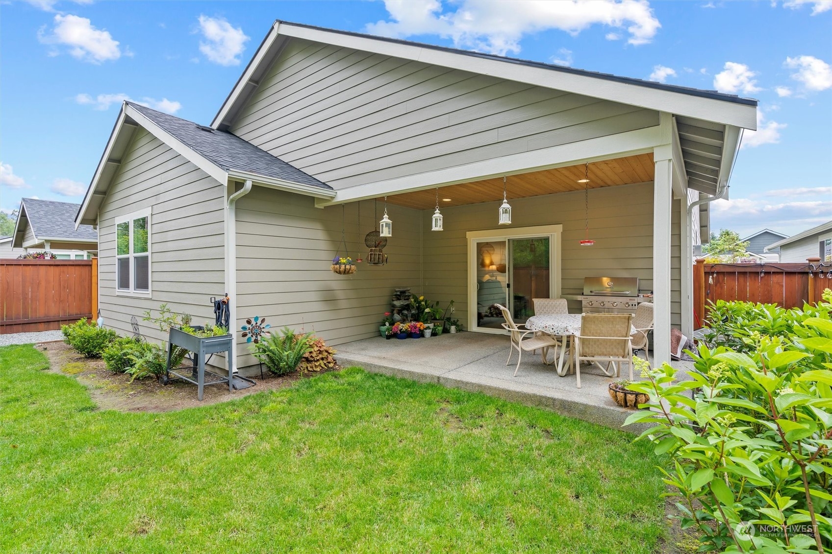 750 Parkland Loop