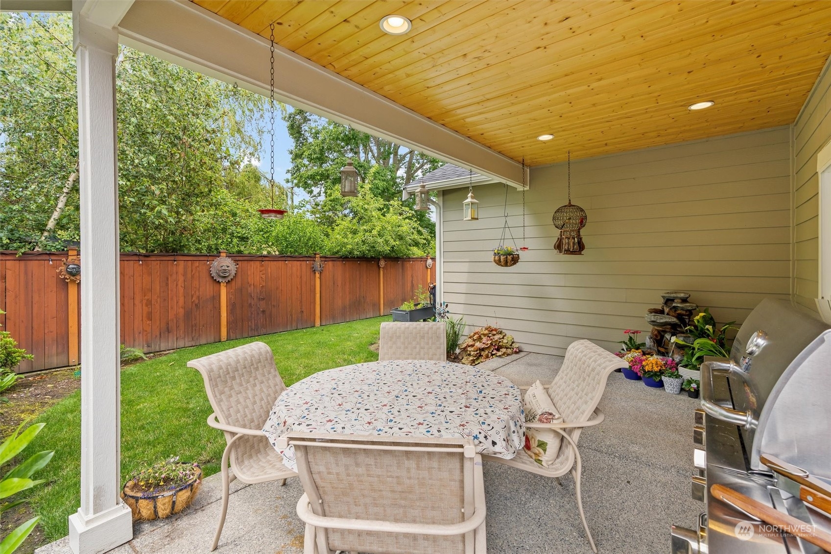 750 Parkland Loop