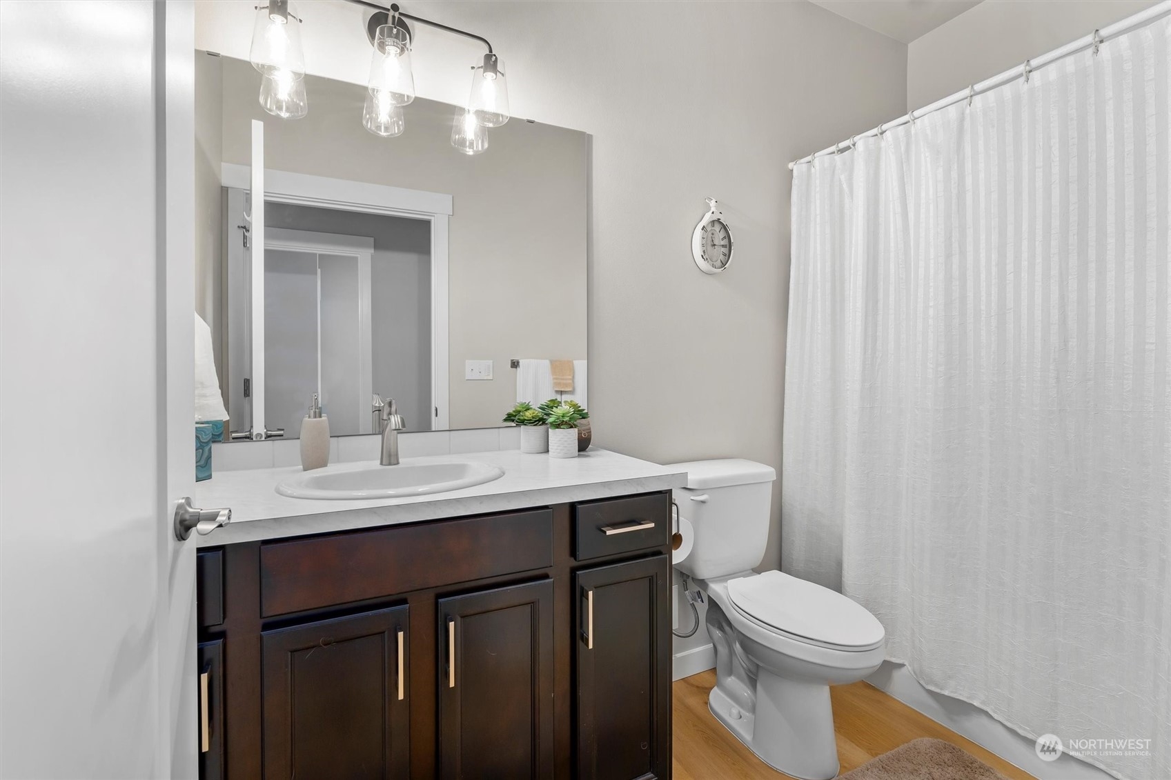 750 Parkland Loop