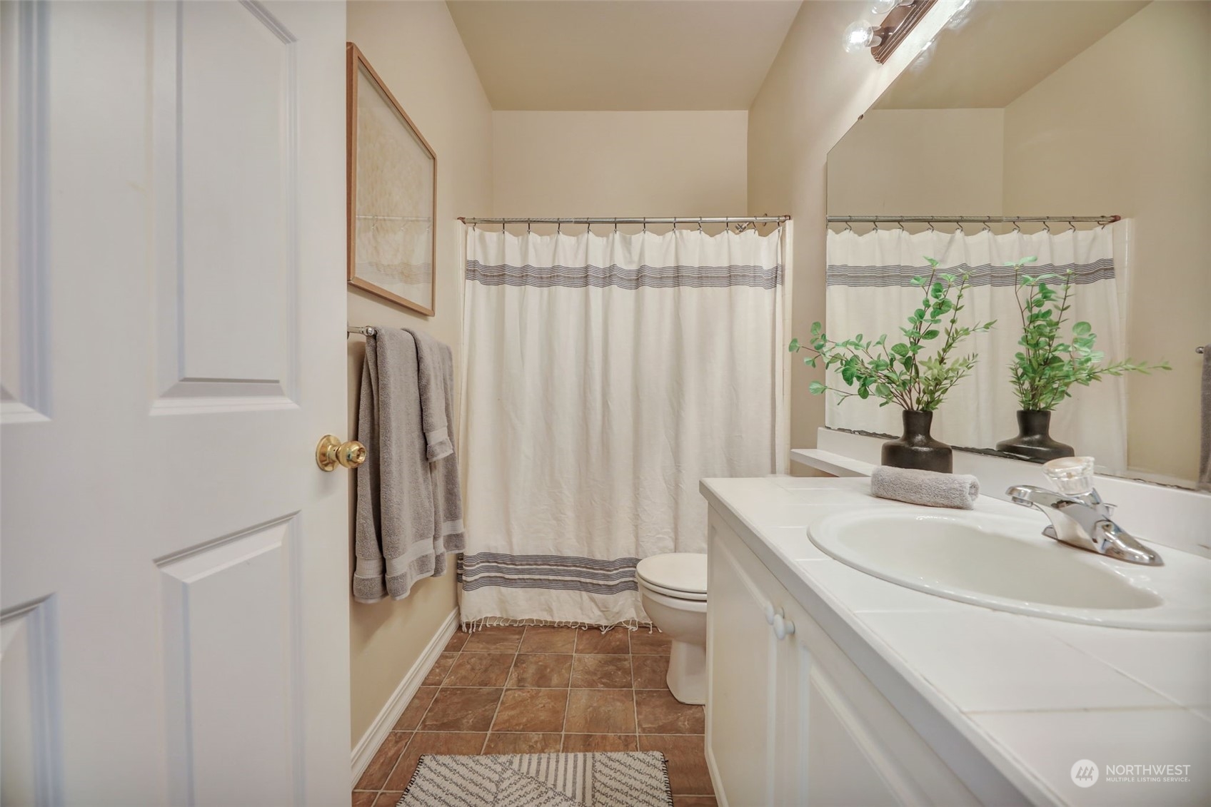 800 96th Avenue NE Unit: E101
