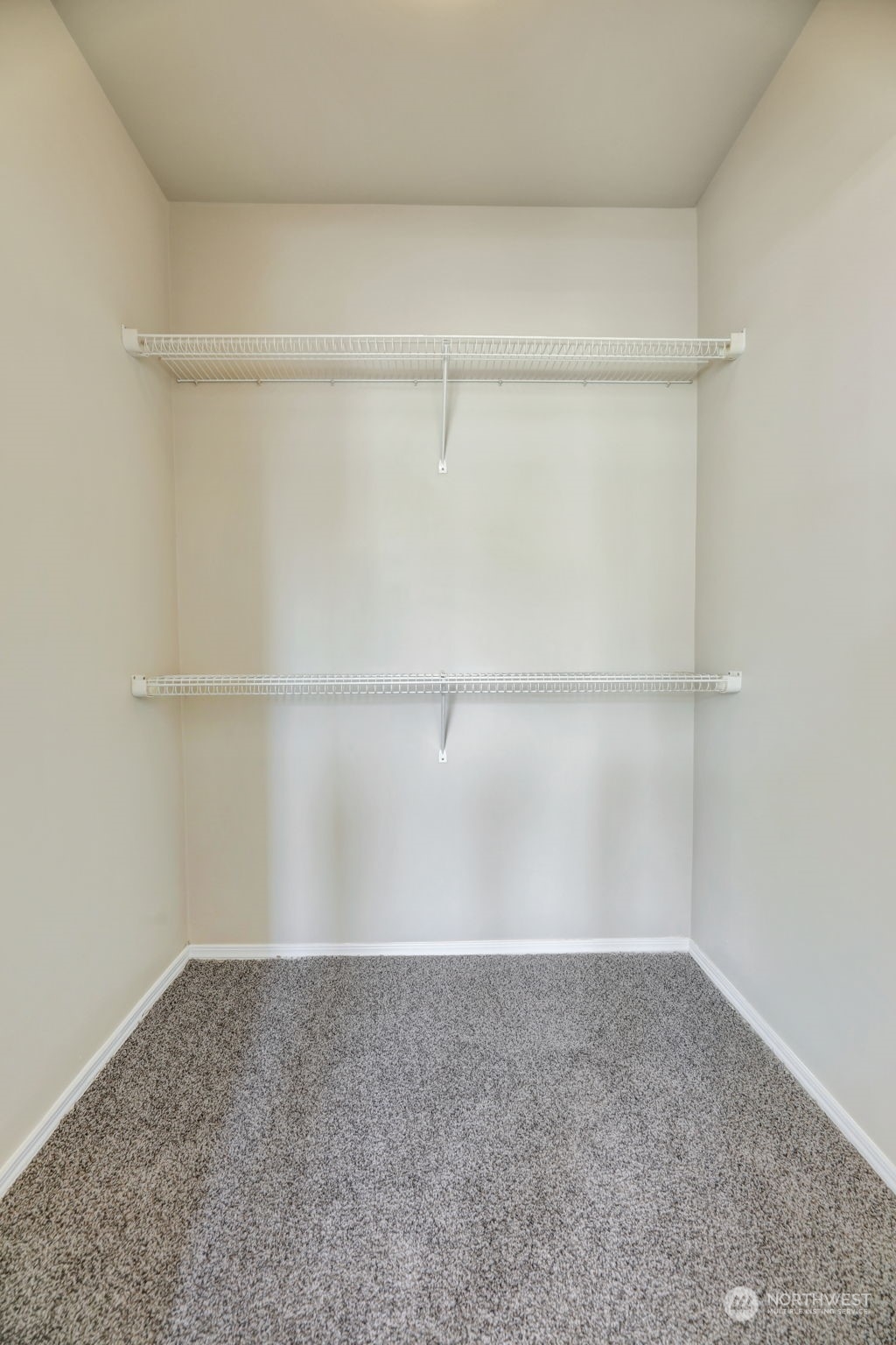 800 96th Avenue NE Unit: E101