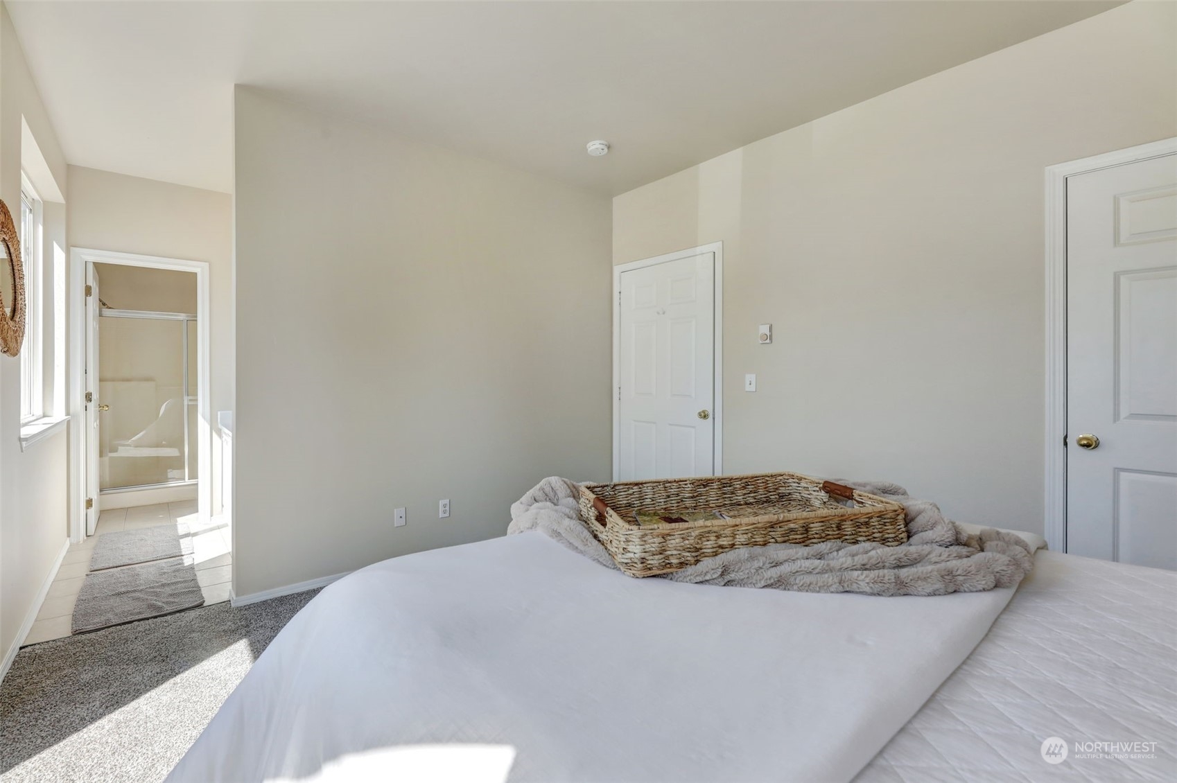 800 96th Avenue NE Unit: E101