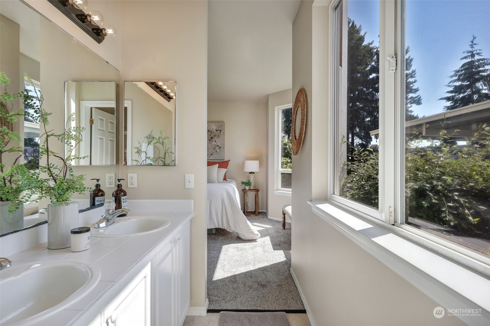 800 96th Avenue NE Unit: E101