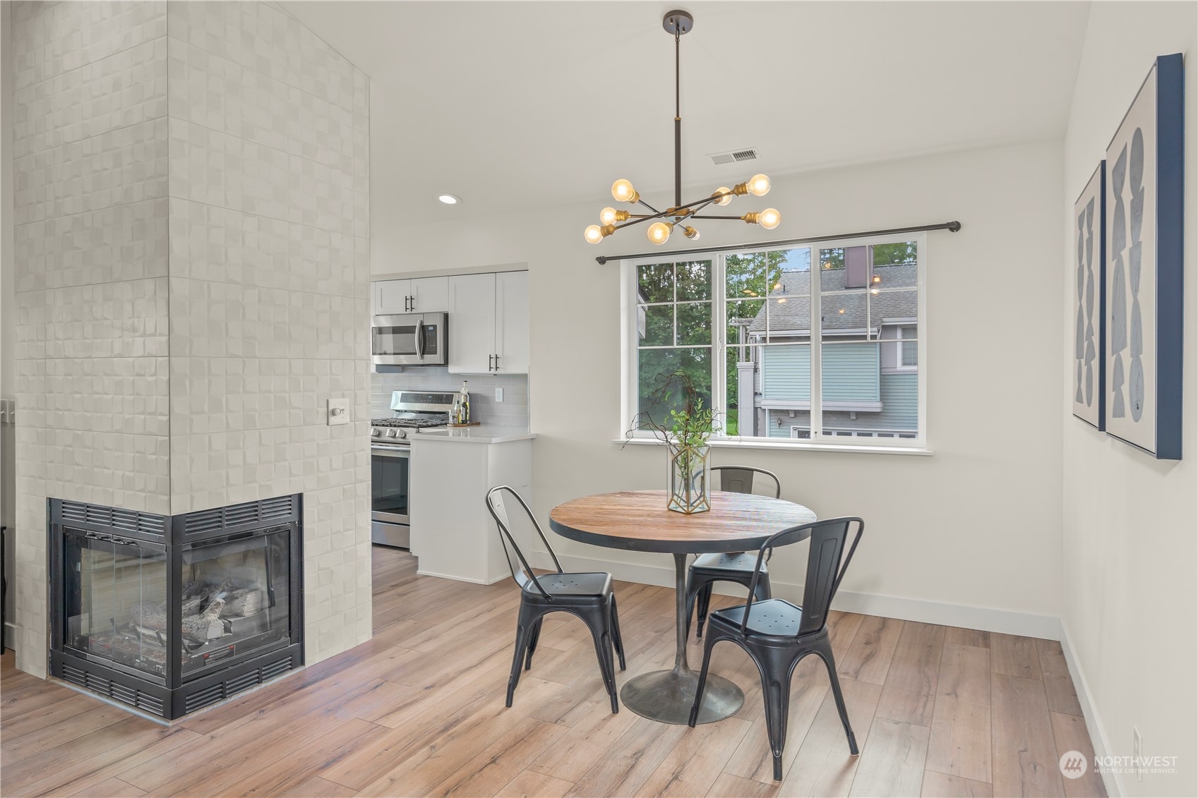 22619 4th Avenue W Unit: 105