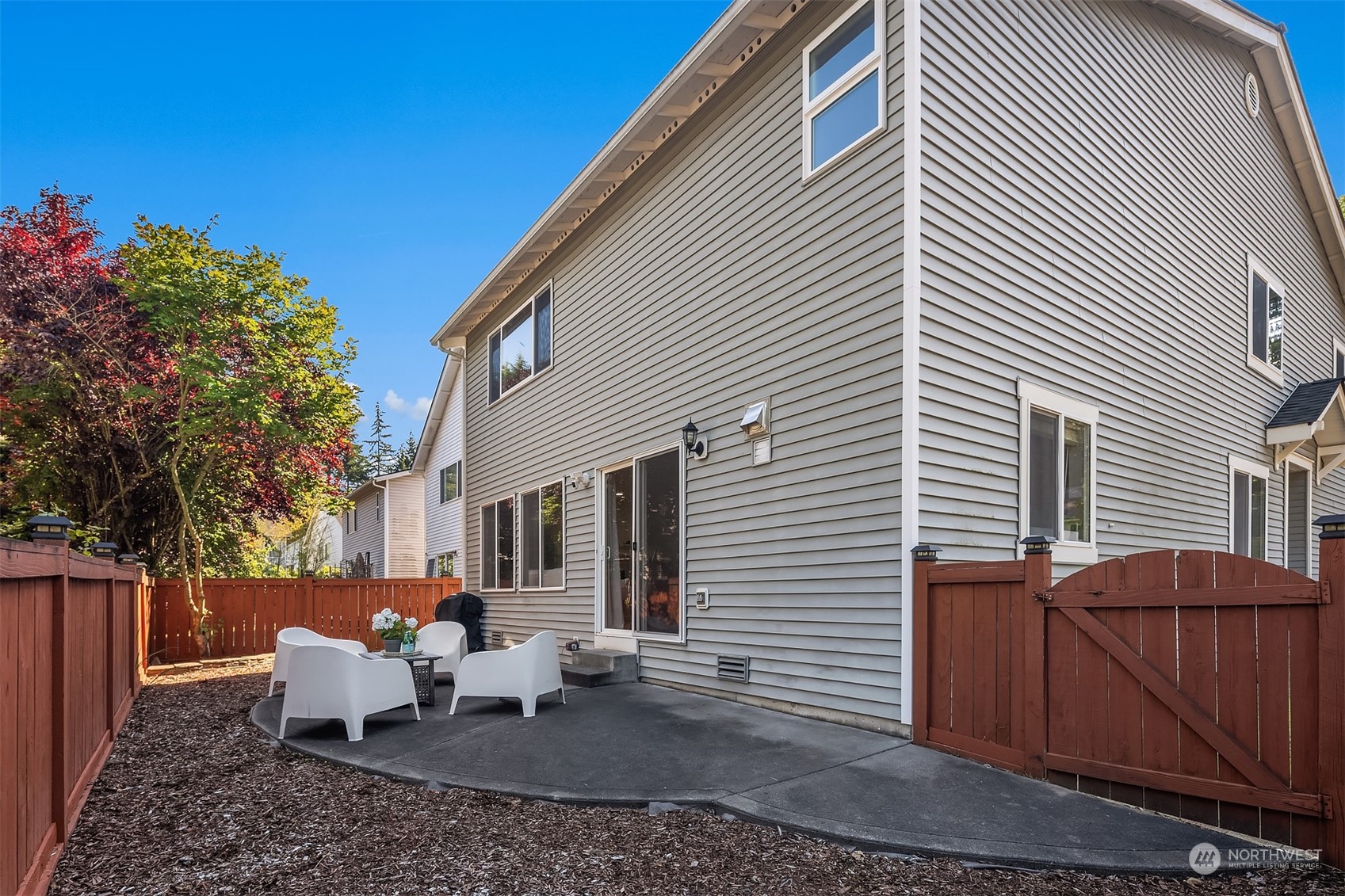 17372 92nd Avenue NE