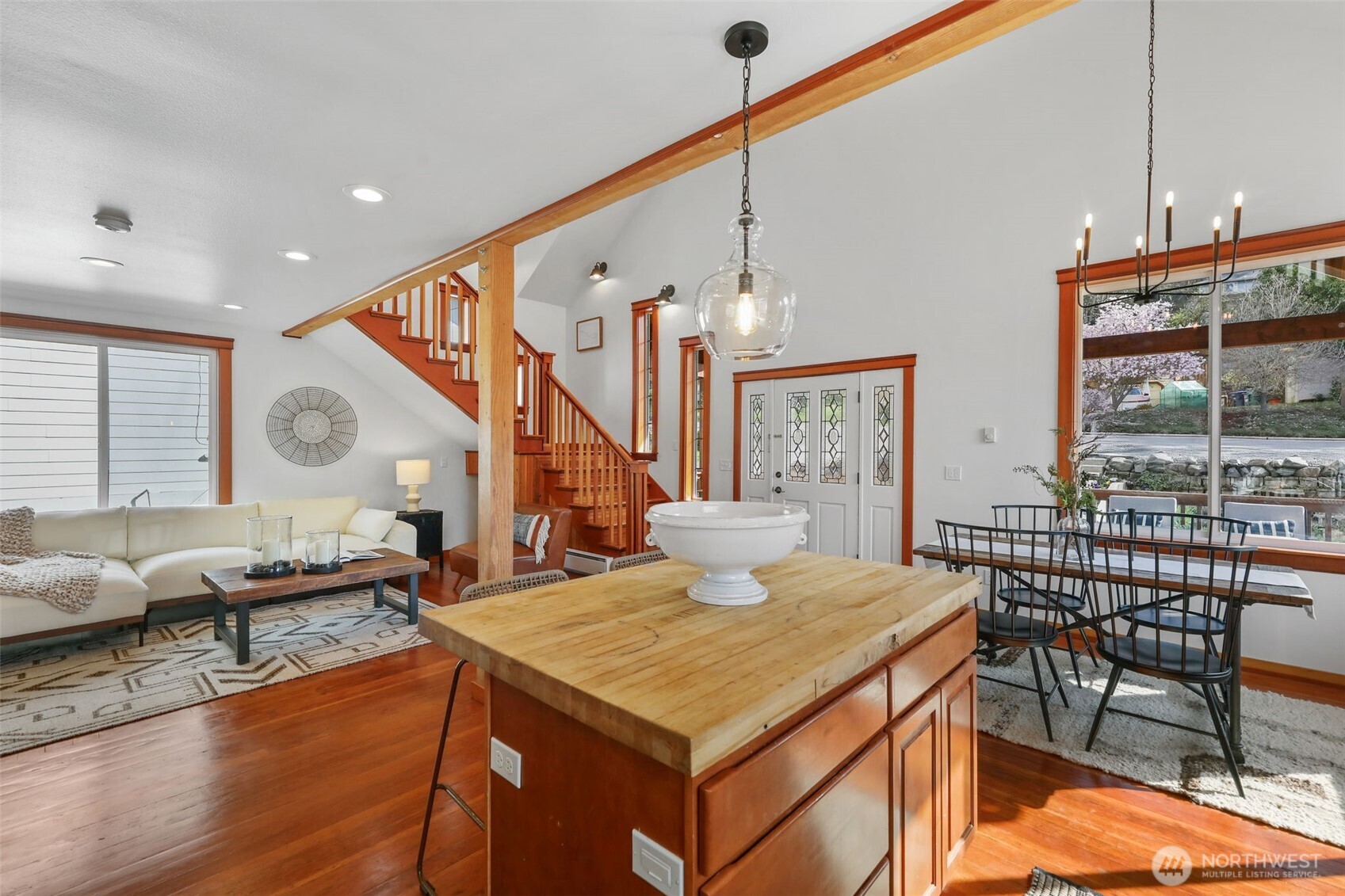 2418 Callow Road