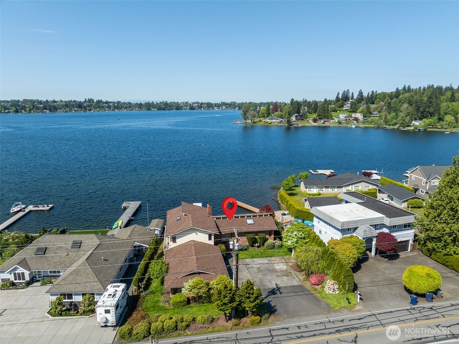 1210 E Lakeshore Drive