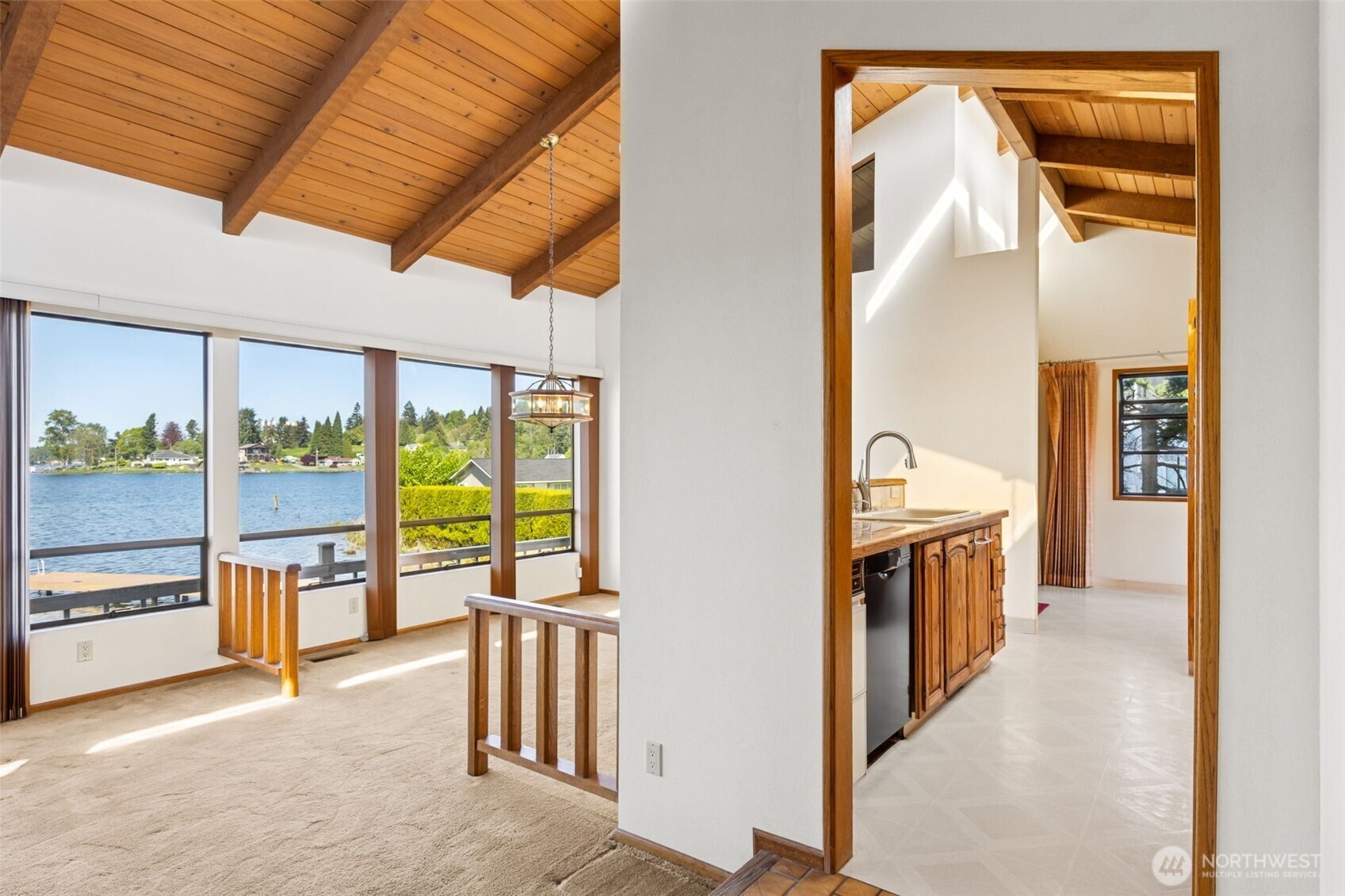 1210 E Lakeshore Drive