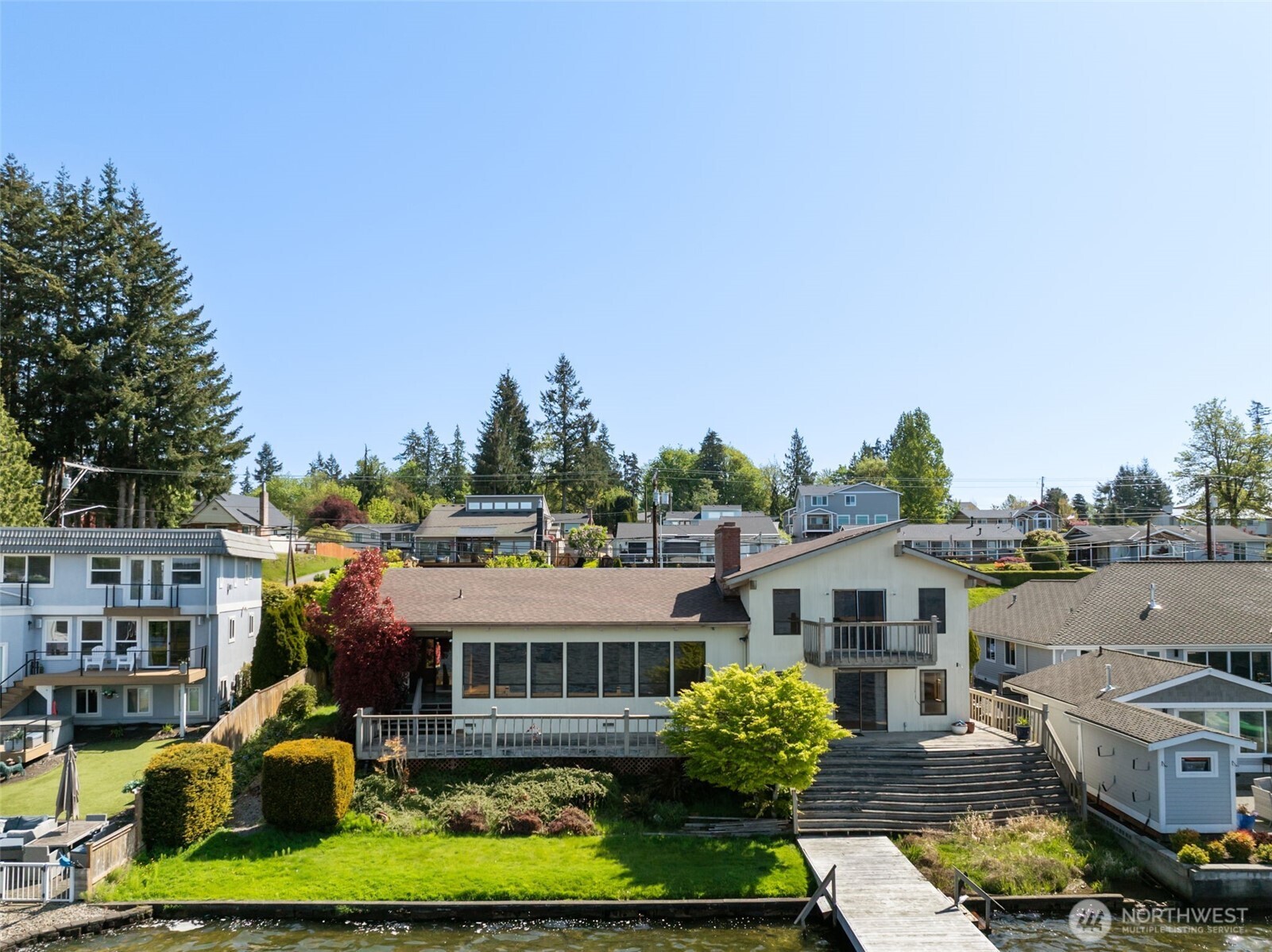 1210 E Lakeshore Drive