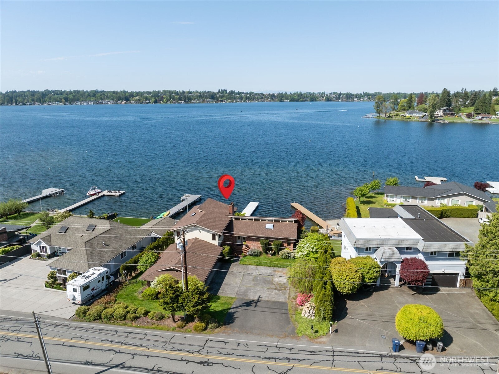 1210 E Lakeshore Drive