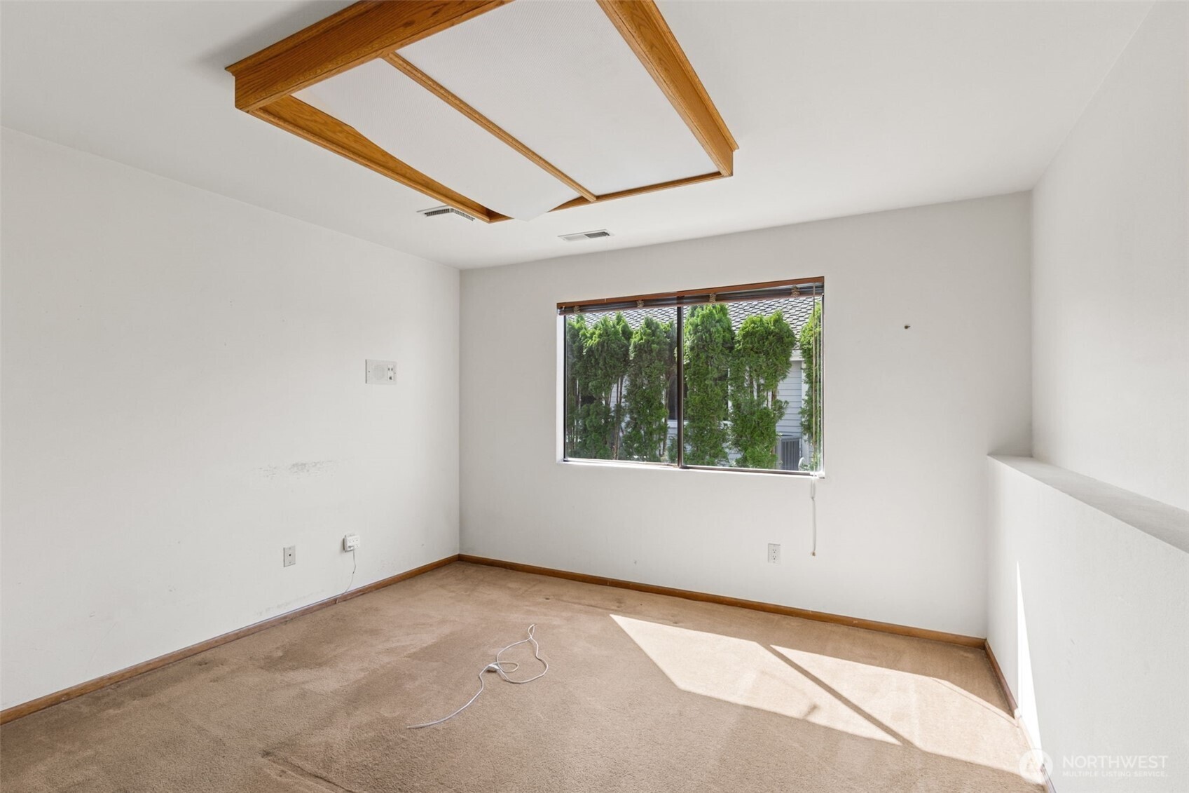 1210 E Lakeshore Drive