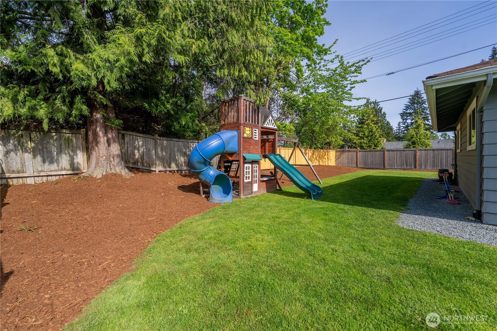 11612 38th Drive SE