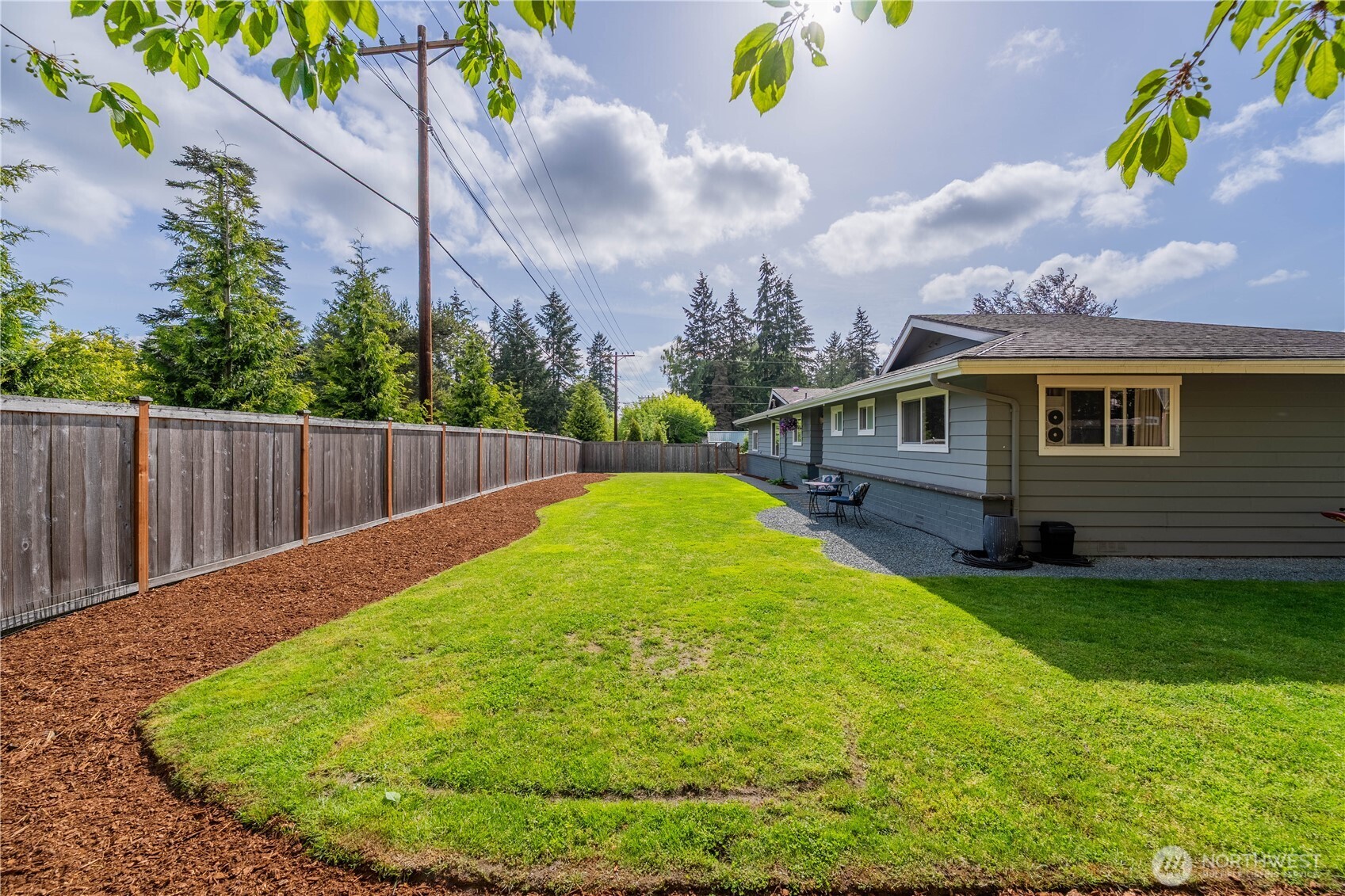 11612 38th Drive SE