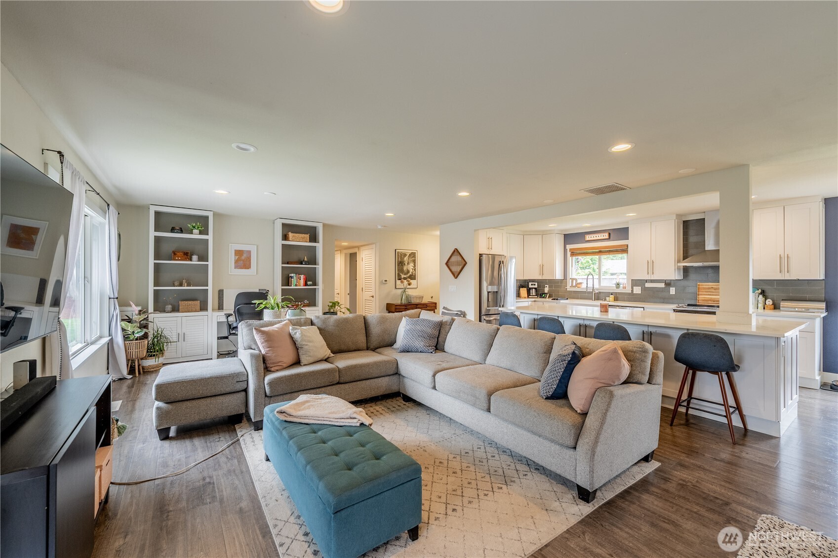 11612 38th Drive SE