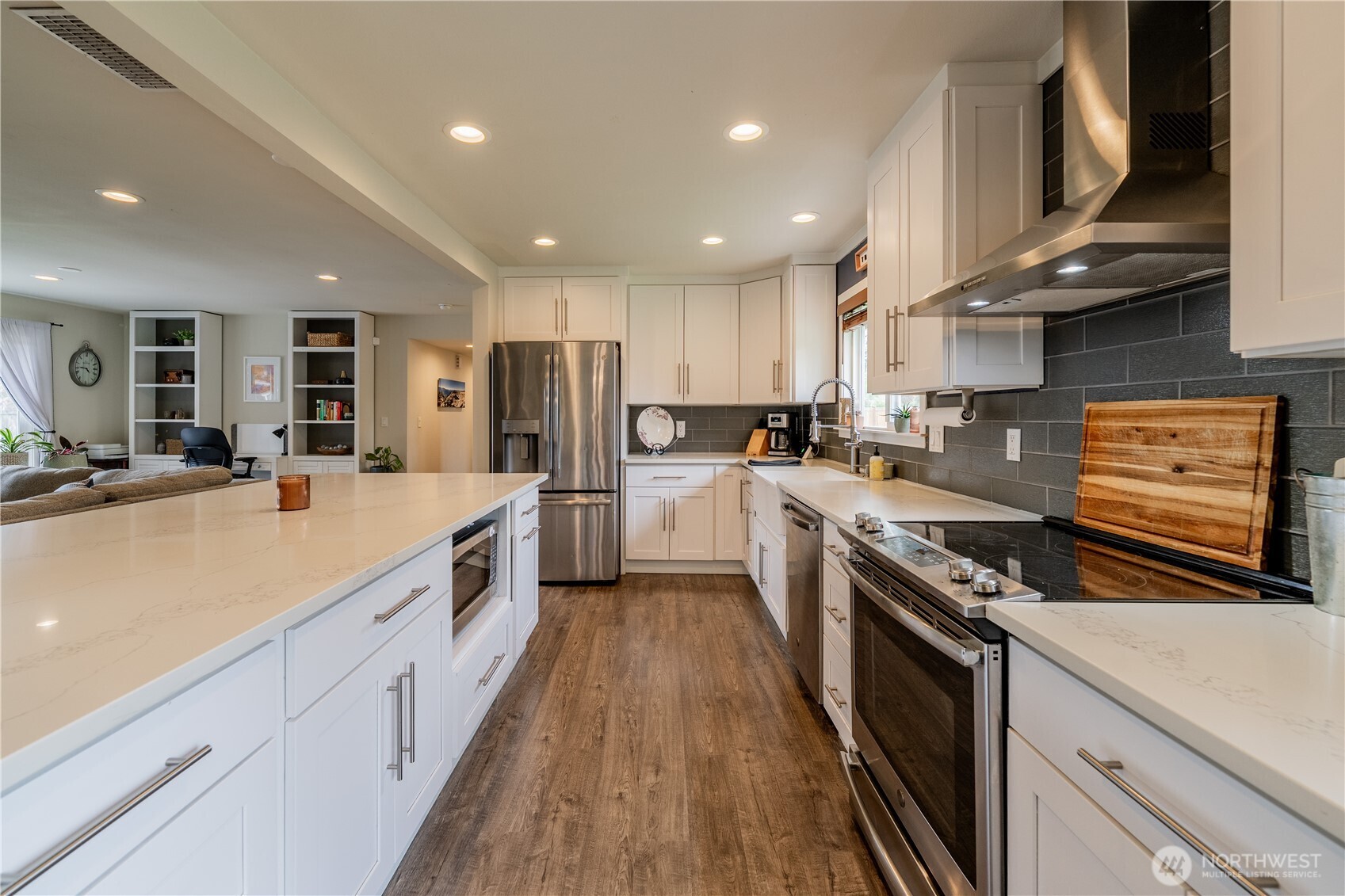 11612 38th Drive SE