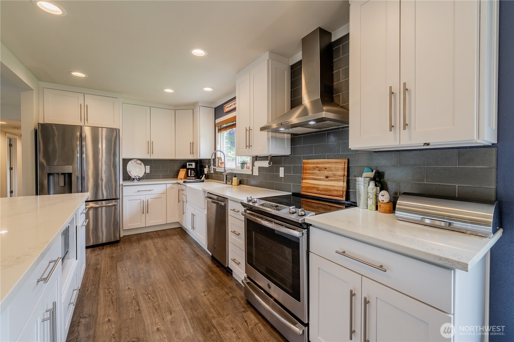 11612 38th Drive SE