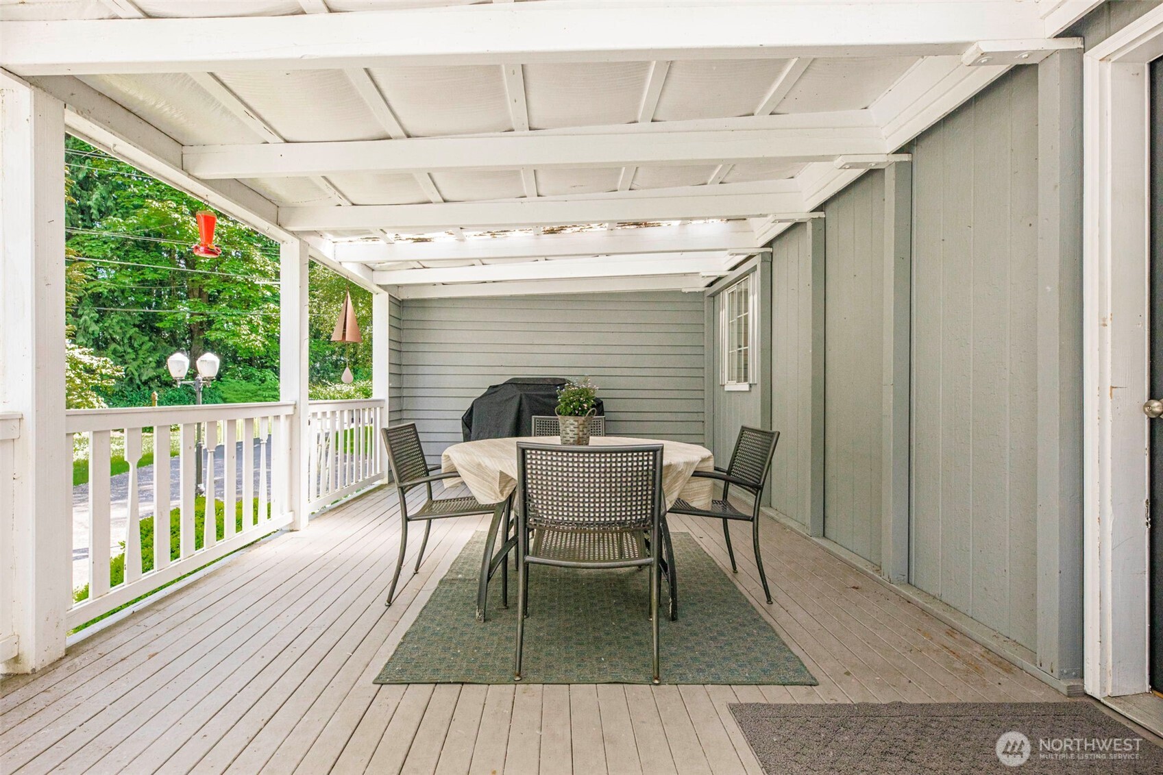 8909 Arlington Heights Road