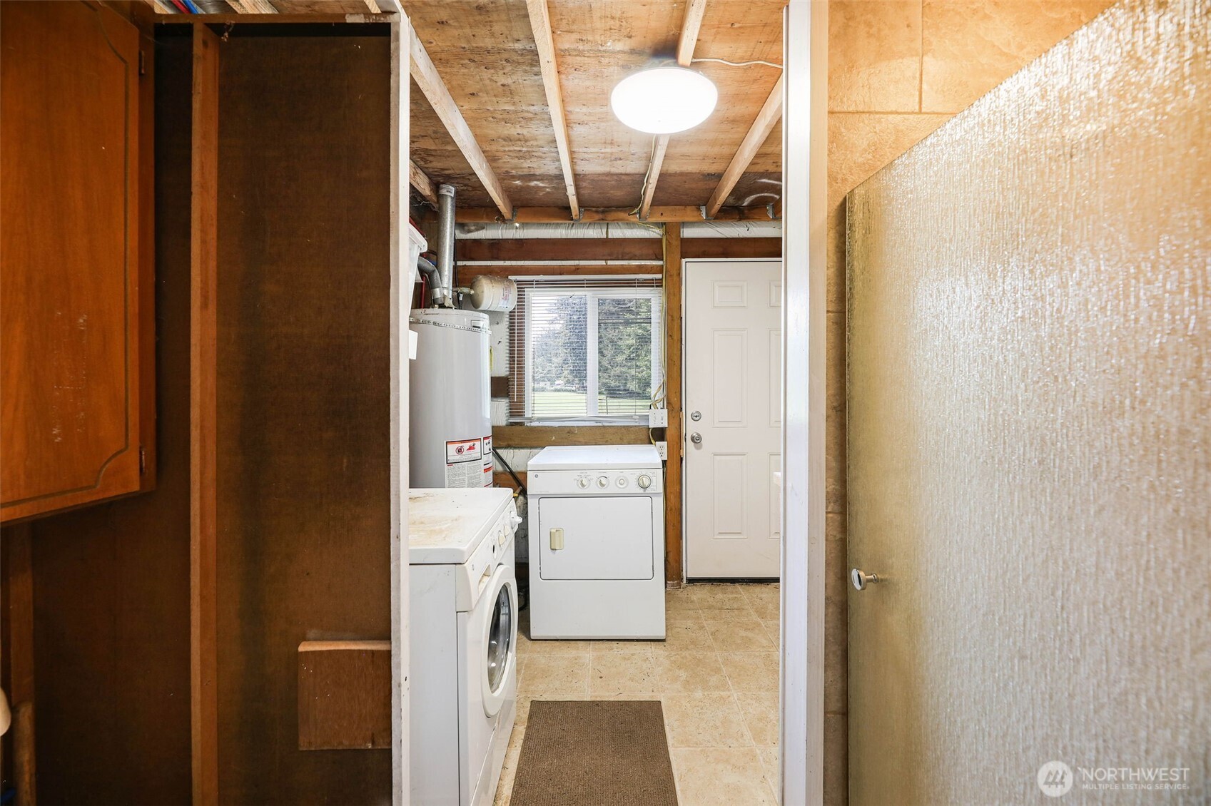 8909 Arlington Heights Road
