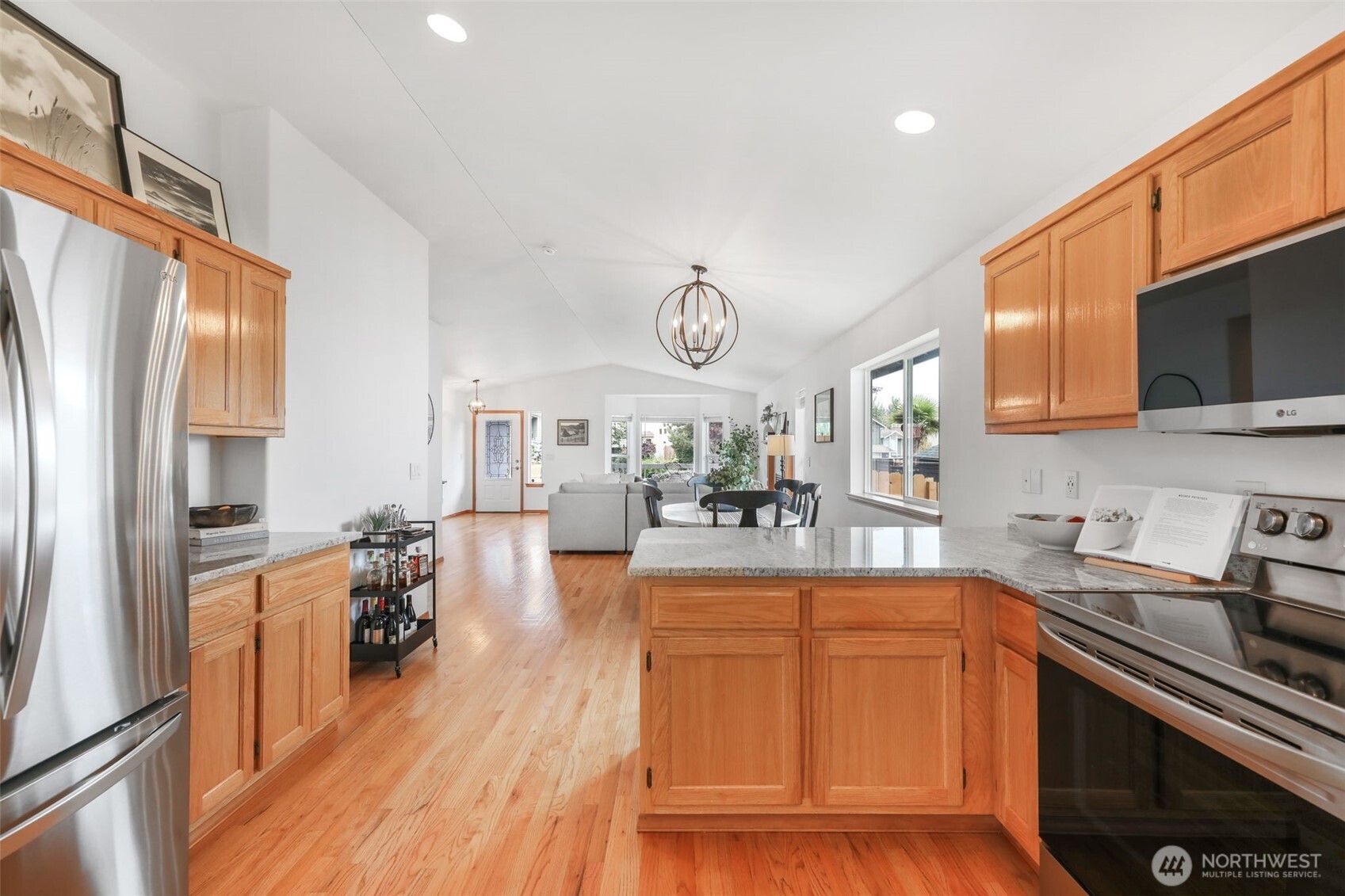 805 N Granite Avenue