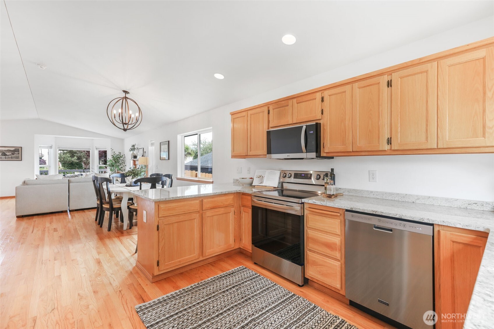 805 N Granite Avenue