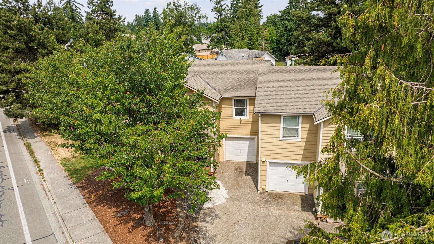 9323 4th Avenue W