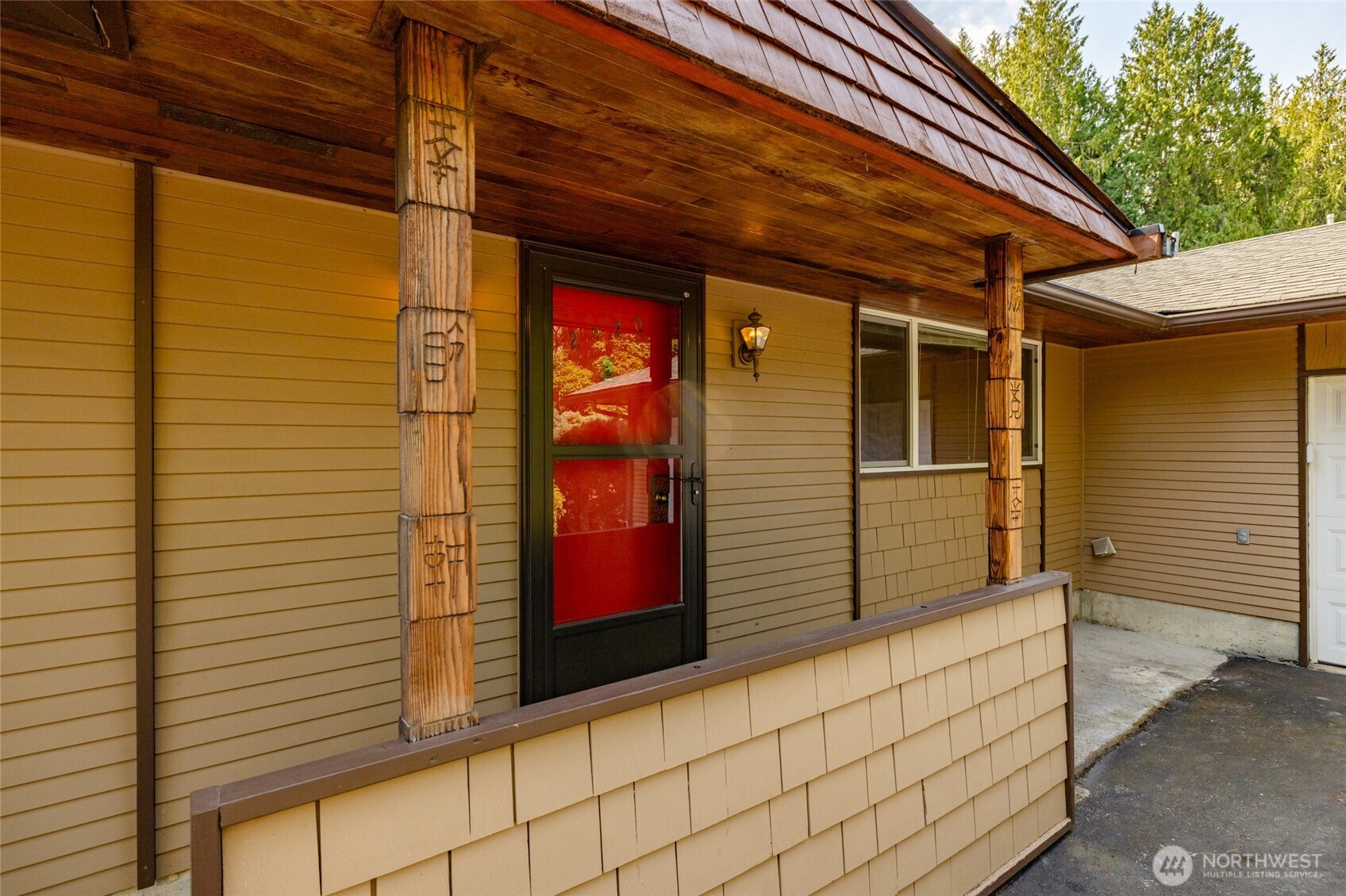2920 Comanche Drive