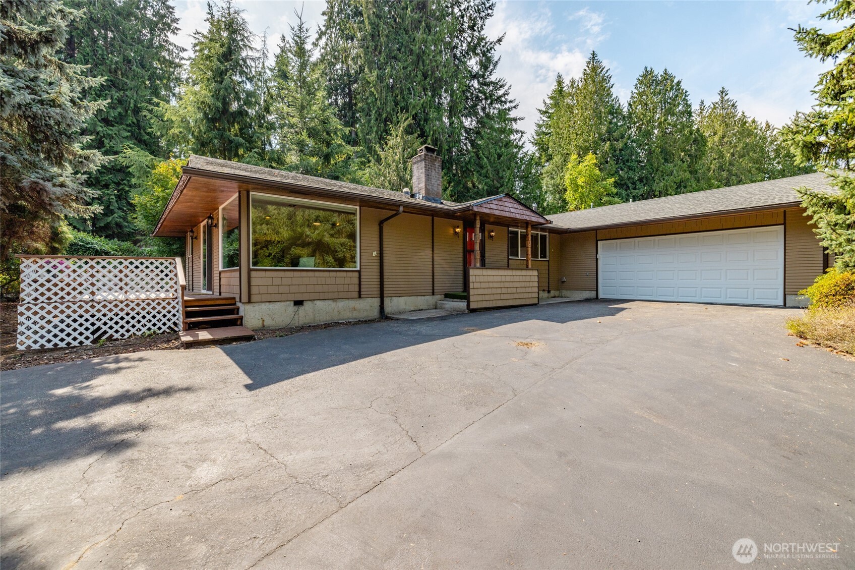 2920 Comanche Drive