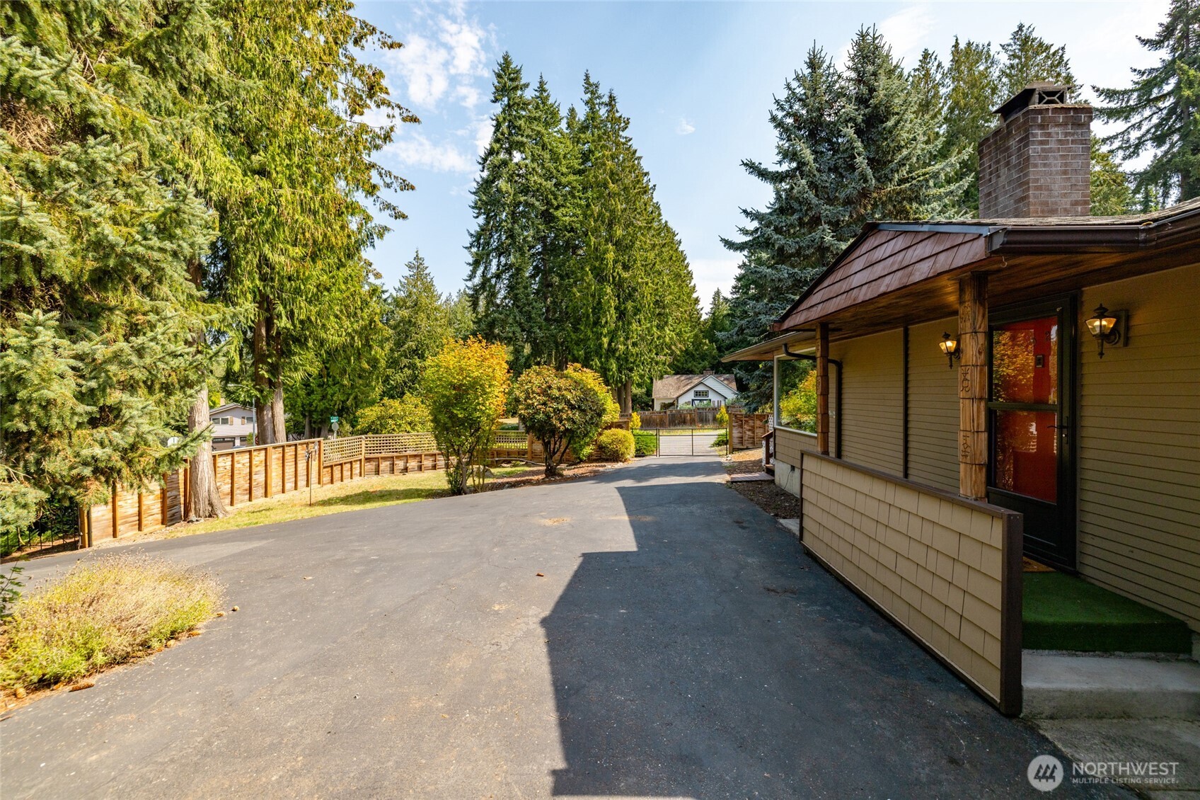 2920 Comanche Drive