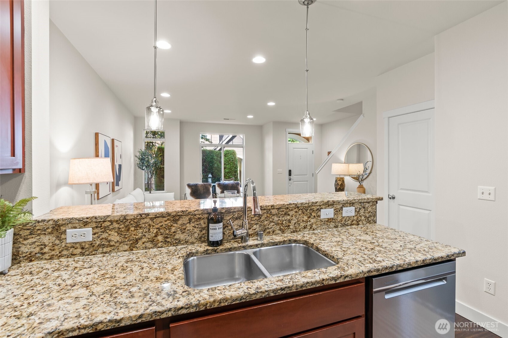 13919 34th Drive SE Unit: E-210