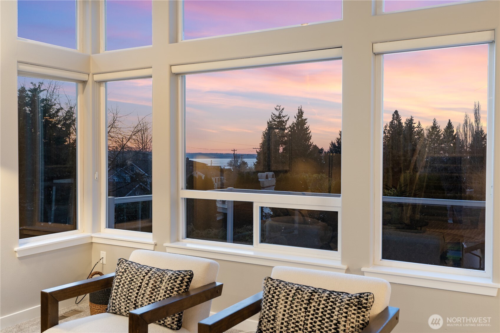 1033 W Mukilteo Boulevard