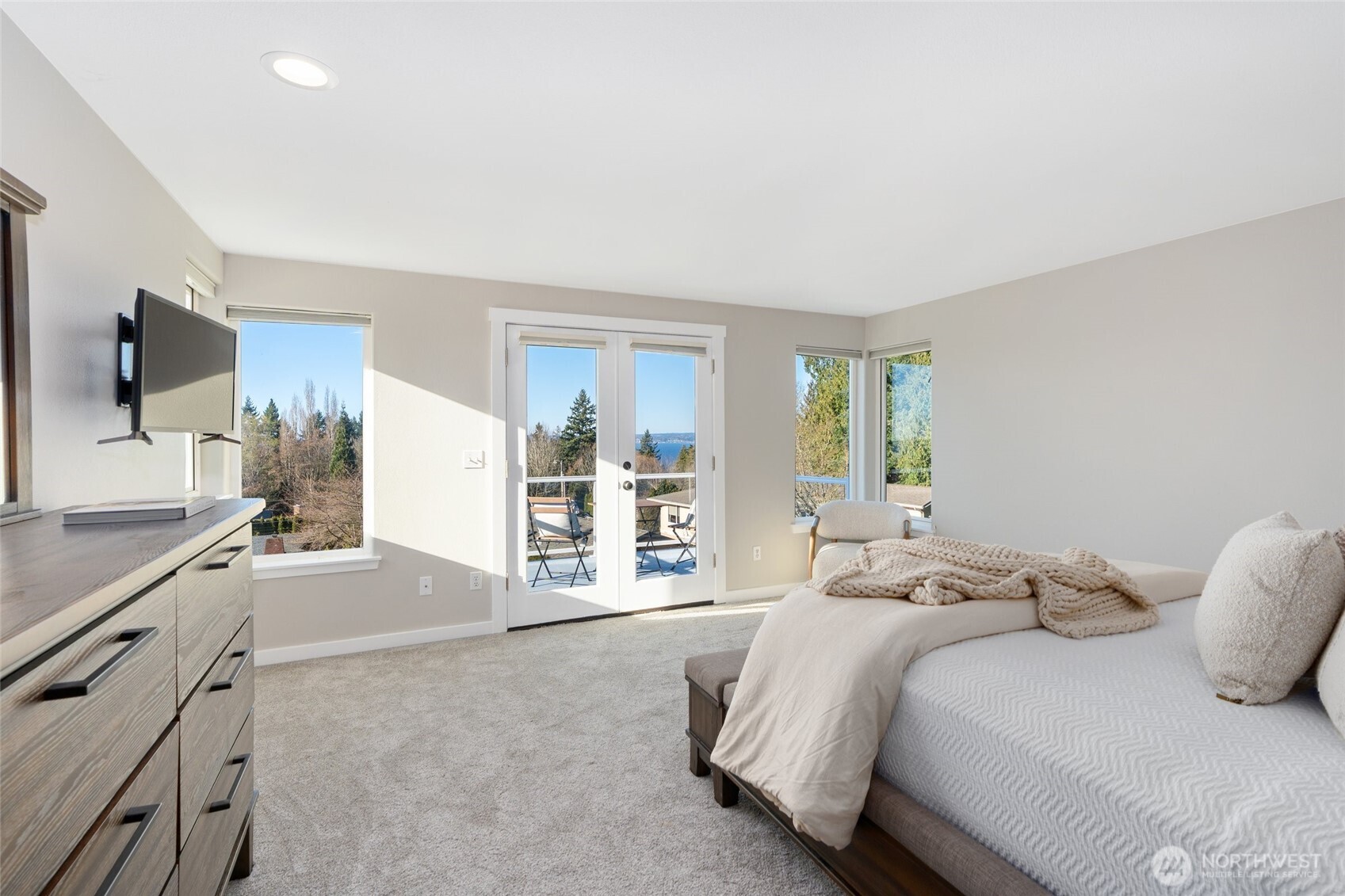 1033 W Mukilteo Boulevard