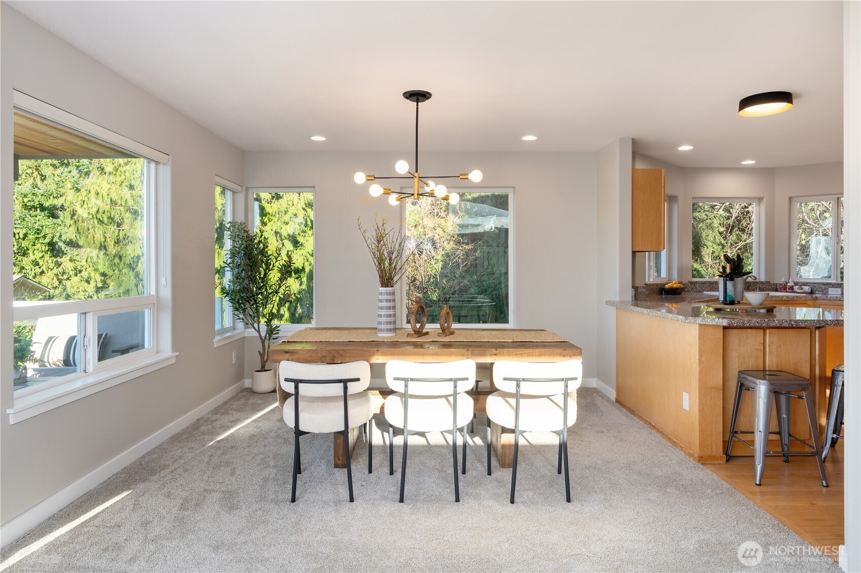 1033 W Mukilteo Boulevard