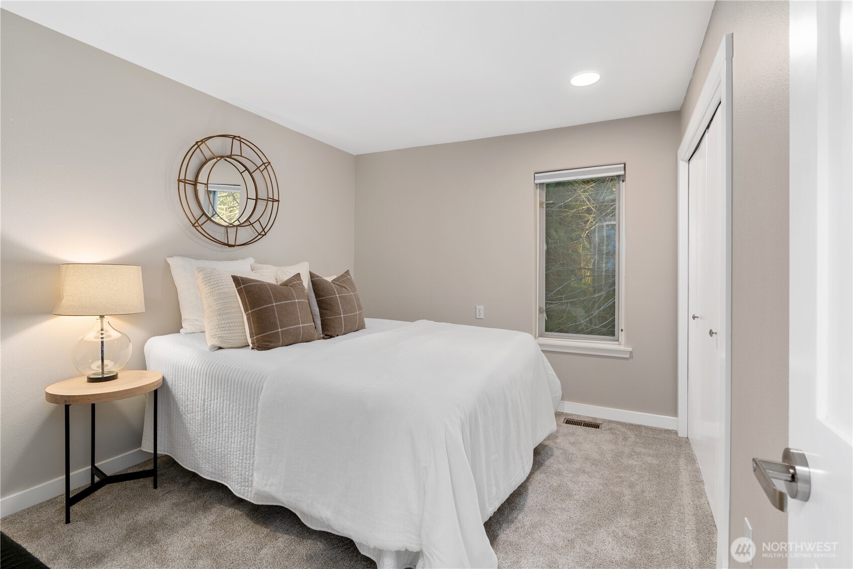 1033 W Mukilteo Boulevard