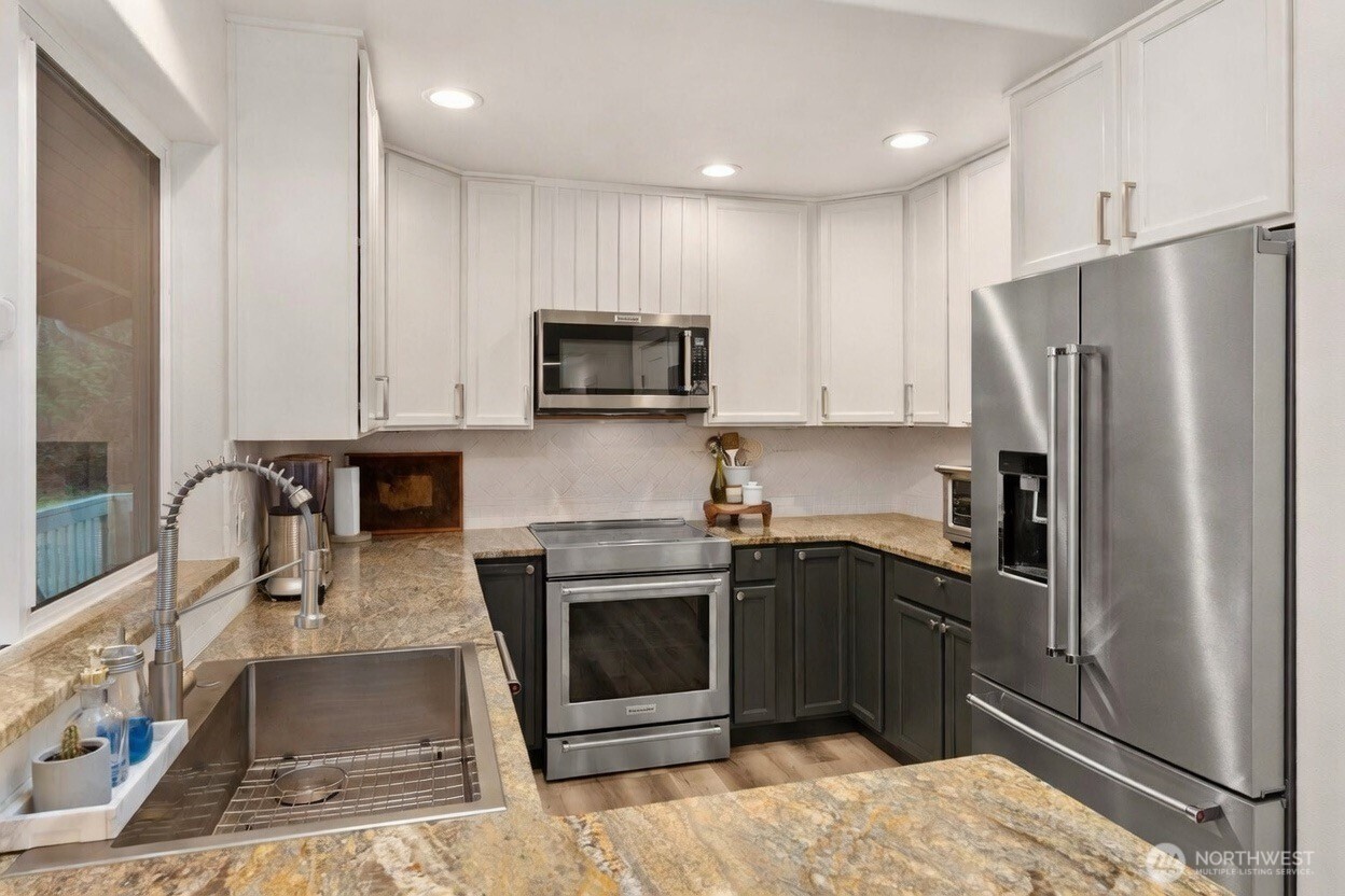10409 110th Street NE