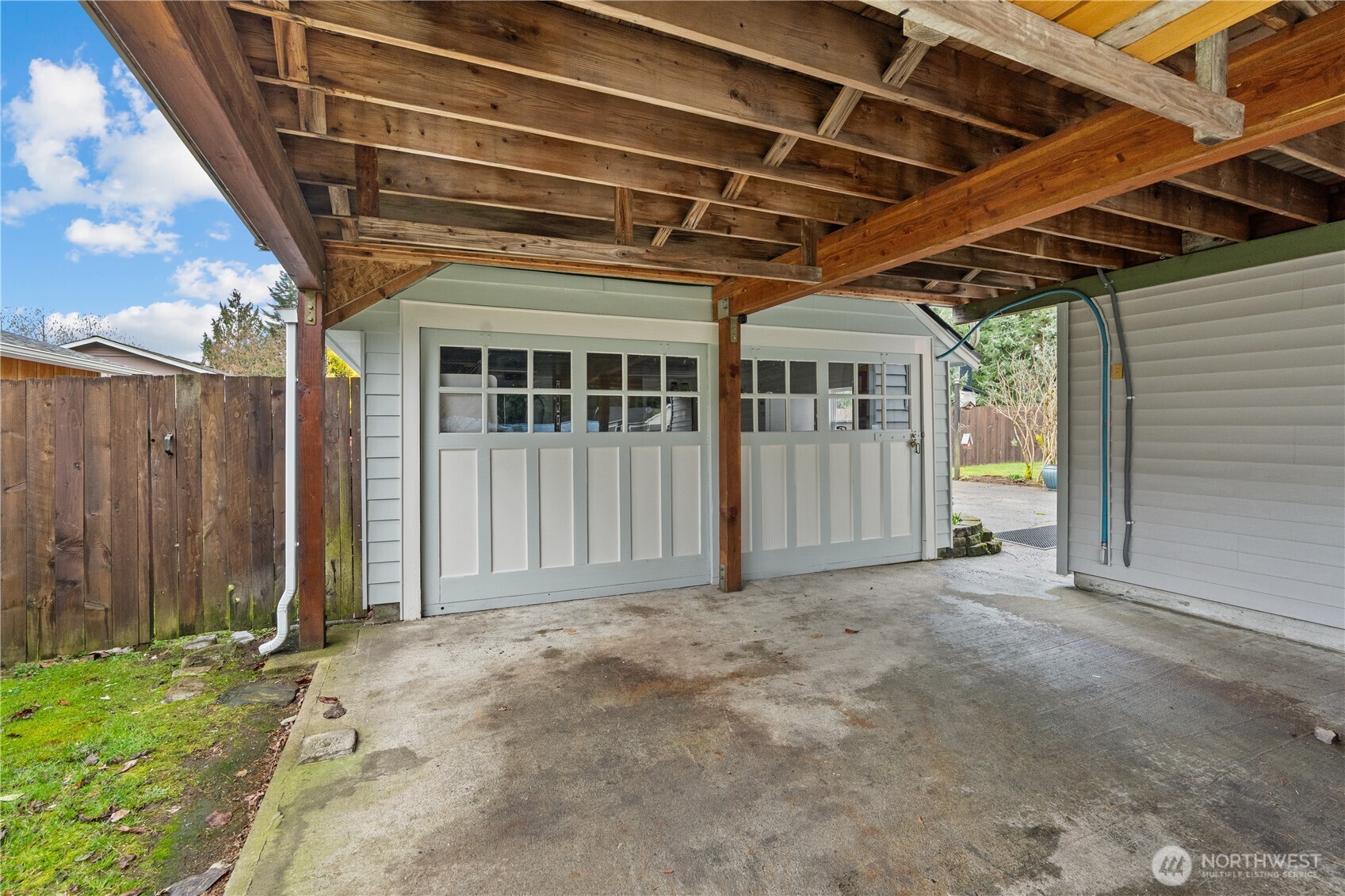 5719 East Drive