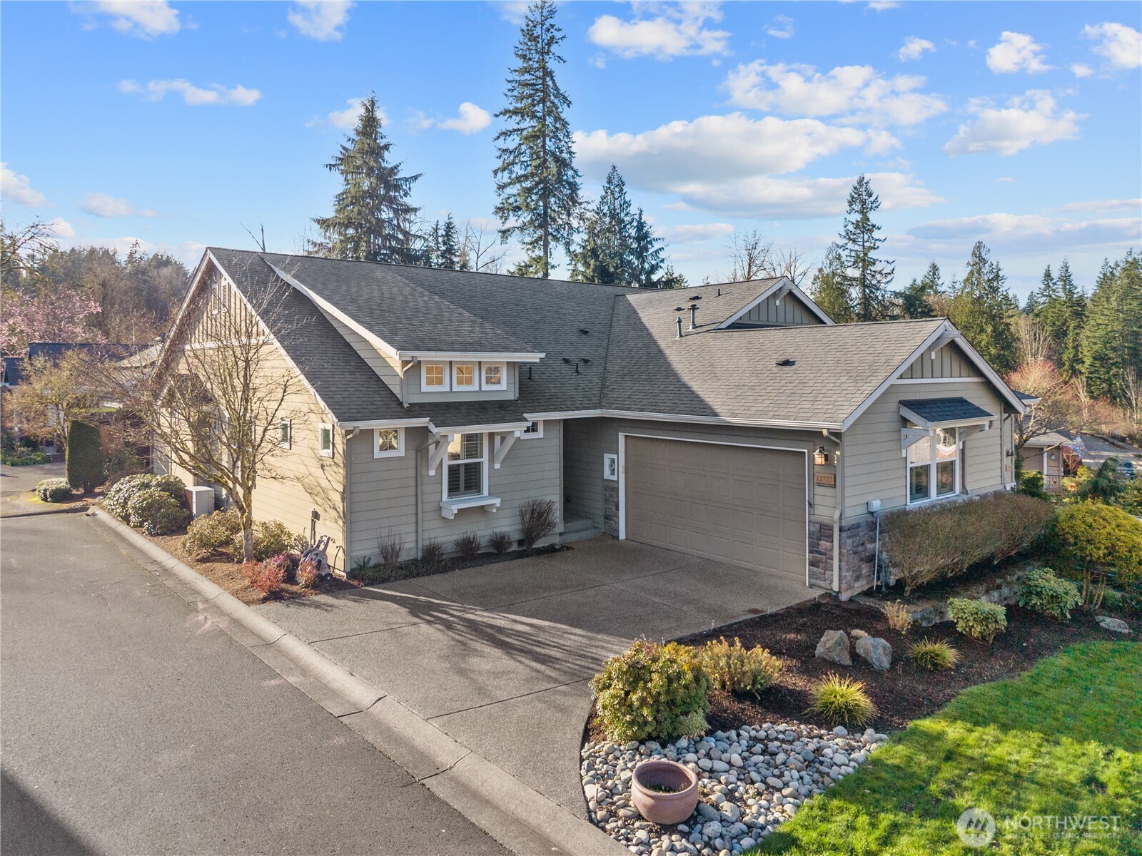 12727 Adair Creek Way NE