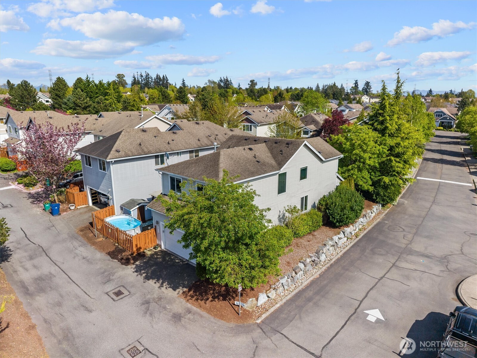 2619 84th Drive NE