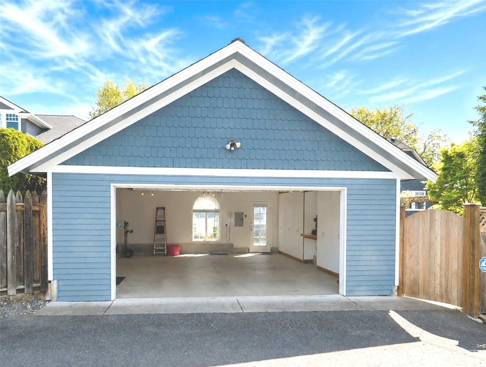1422 Colby Avenue