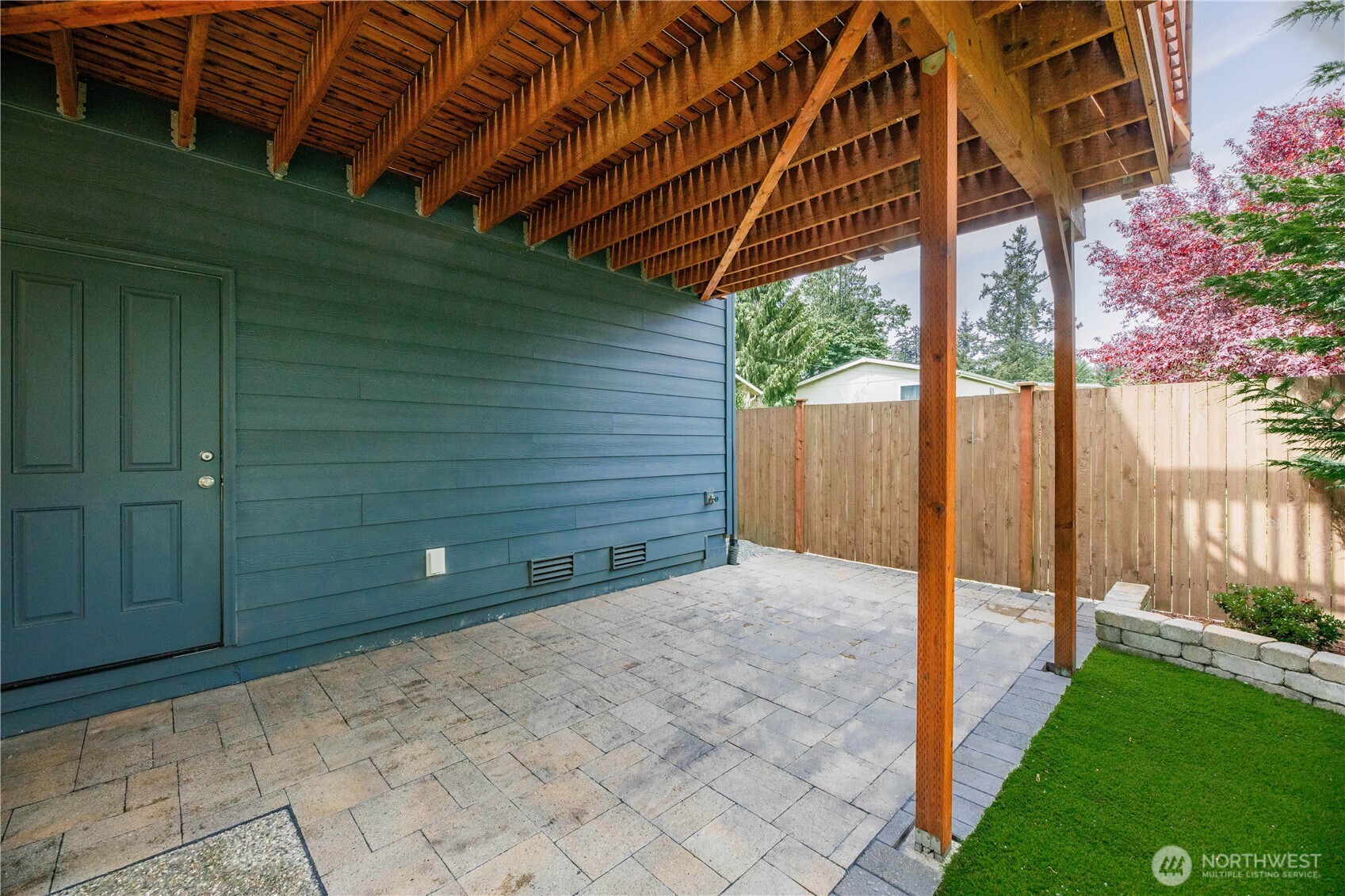 9907 13th Street SE